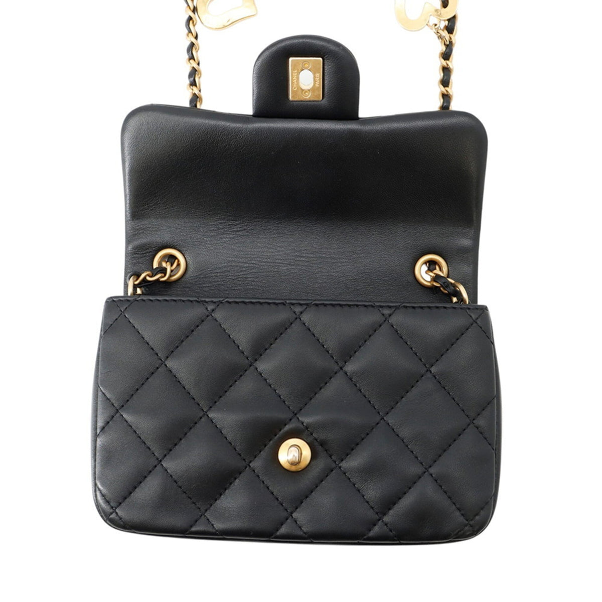Chanel Black Leather Shoulder Bag (Pre-Owned)