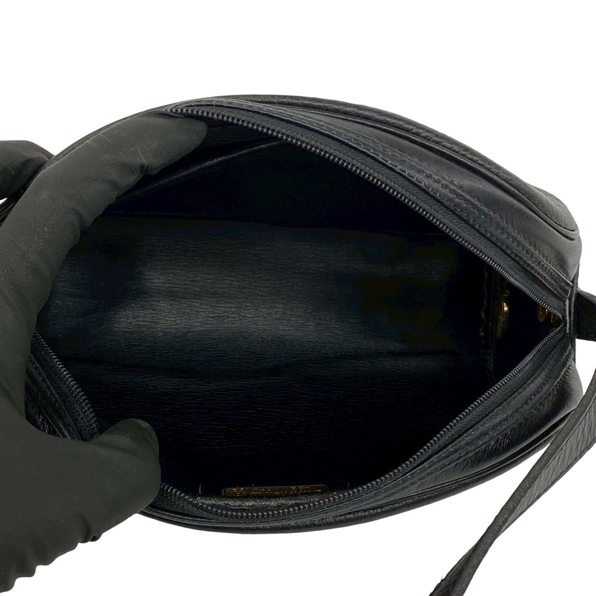 Christian Dior Black Leather Pochette Shoulder Bag (Pre-Owned)