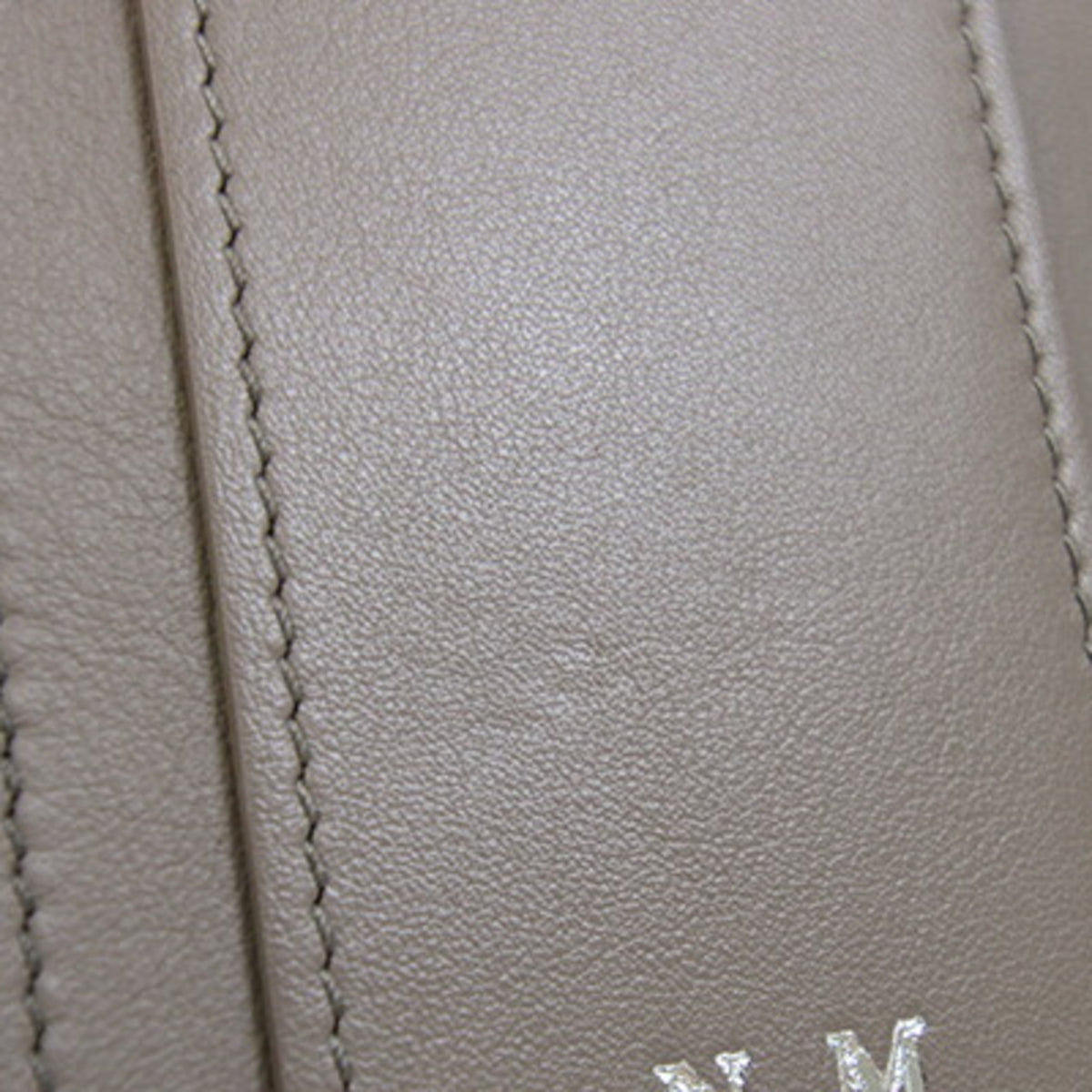 Louis Vuitton Magnolia Leather Wallet (Tri-Fold) (Pre-Owned)