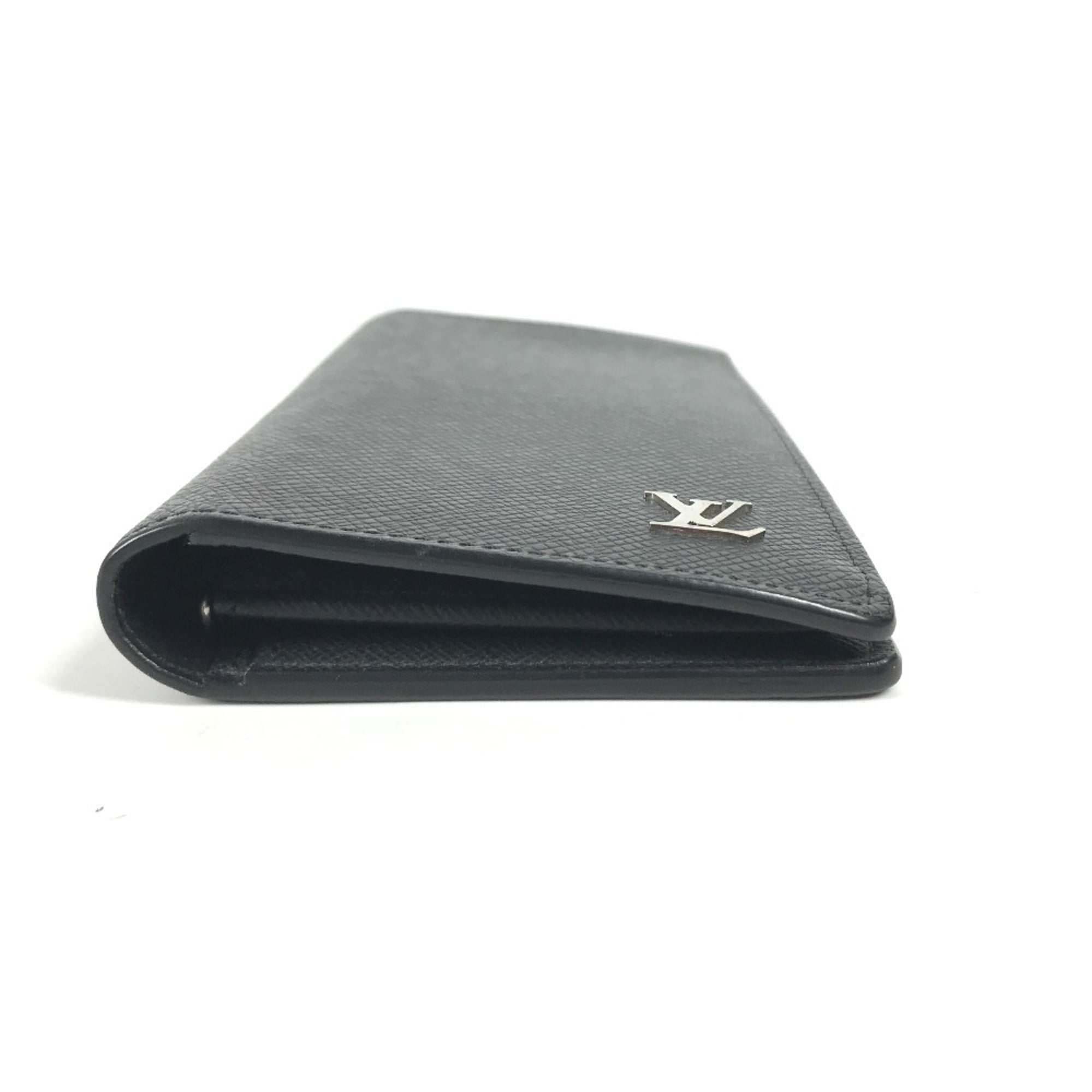 Louis Vuitton Taiga Ardoise Black Taiga Leather Long Wallet (Bi-Fold) (Pre-Owned)