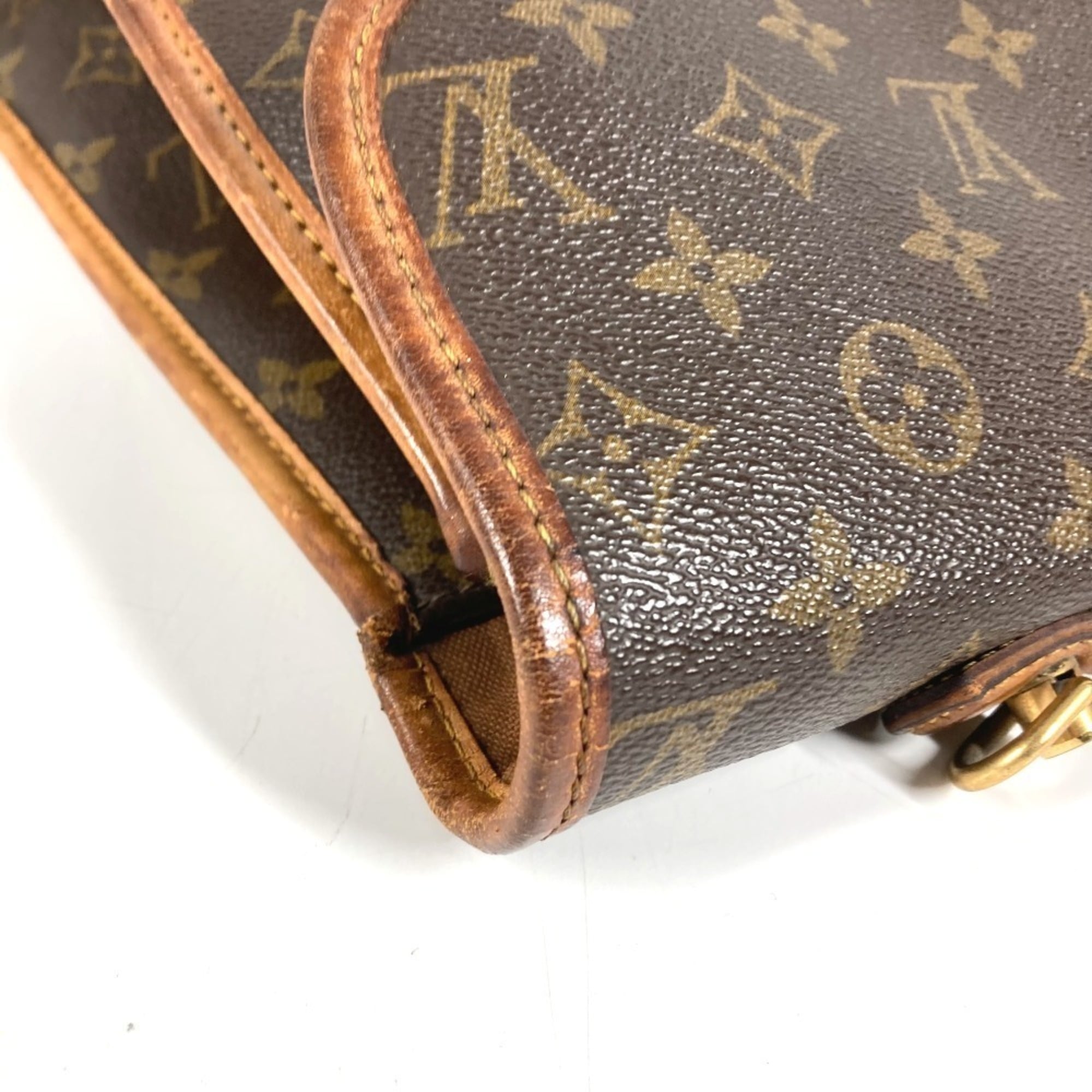 Louis Vuitton Brown Monogram Monogram Briefcase Handbag (Pre-Owned)