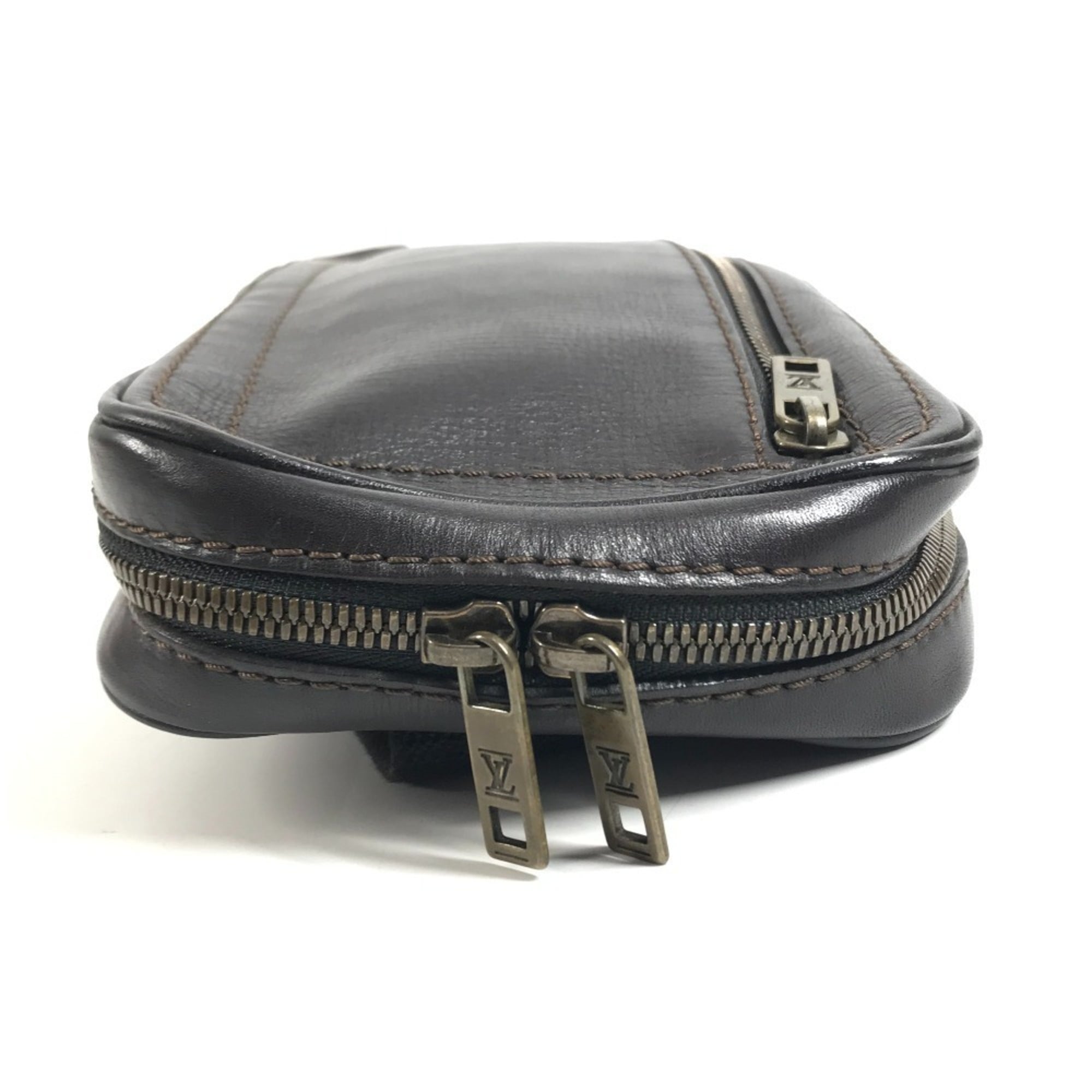 Louis Vuitton Brown Utah Leather Pouch Sling Bag (Pre-Owned)