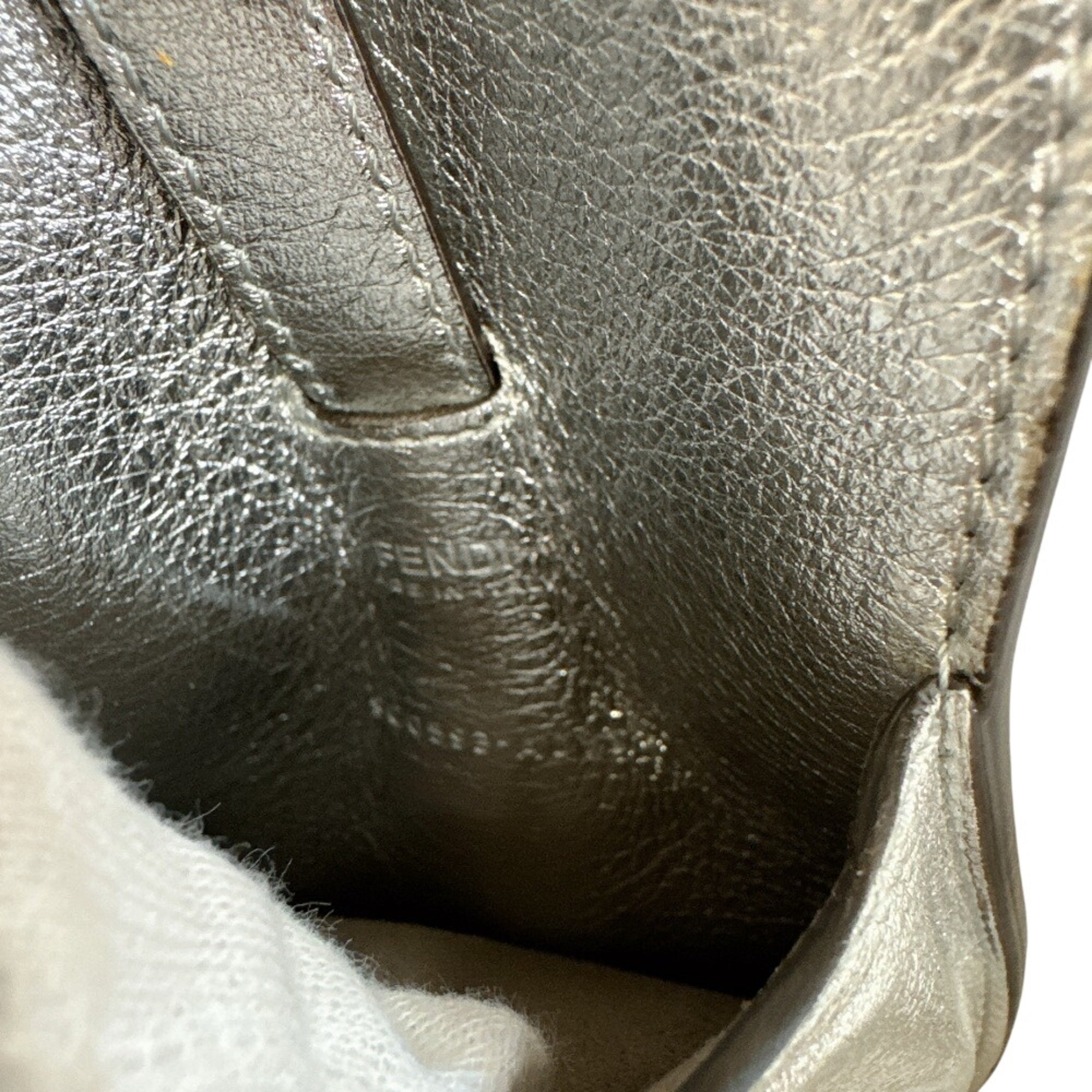 Fendi Silver Leather Fanny Pack (Pre-Owned)