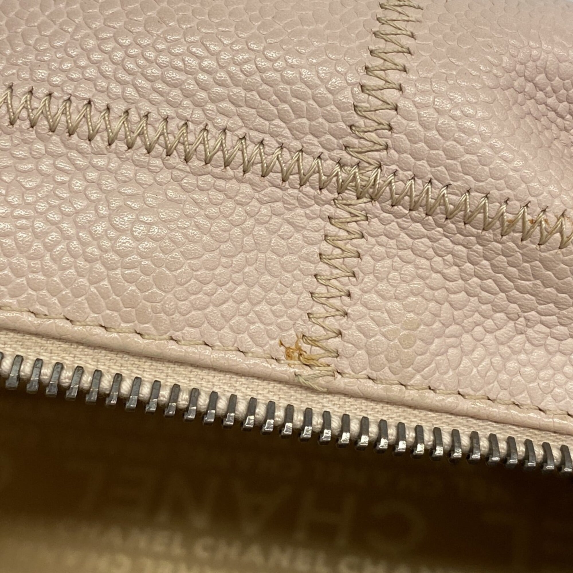 Chanel Baby Pink Grained Calfskin Handbag (Pre-Owned)