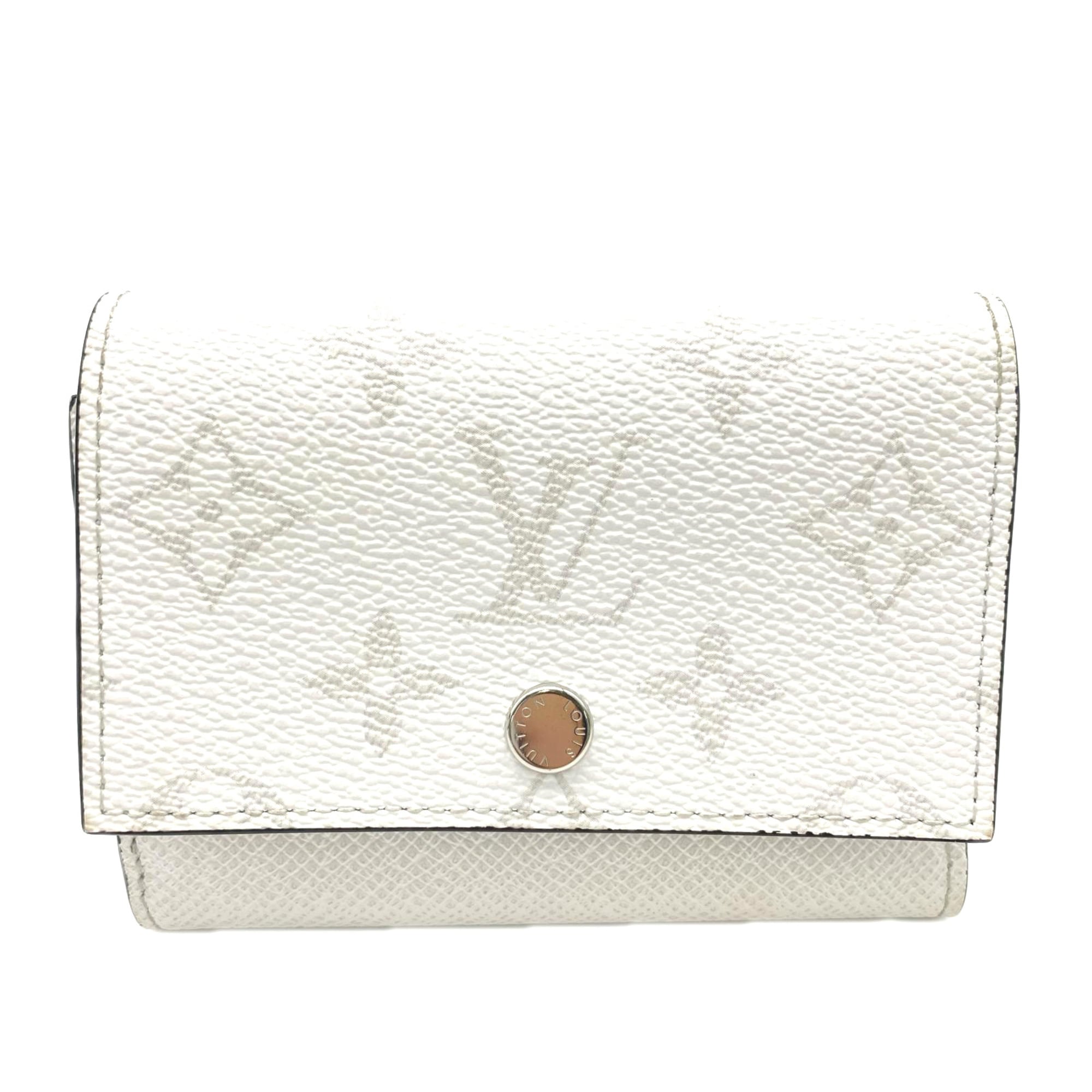 Louis Vuitton Taigarama Gray White Coated Canvas Leather Wallet (Tri-Fold) (Pre-Owned)