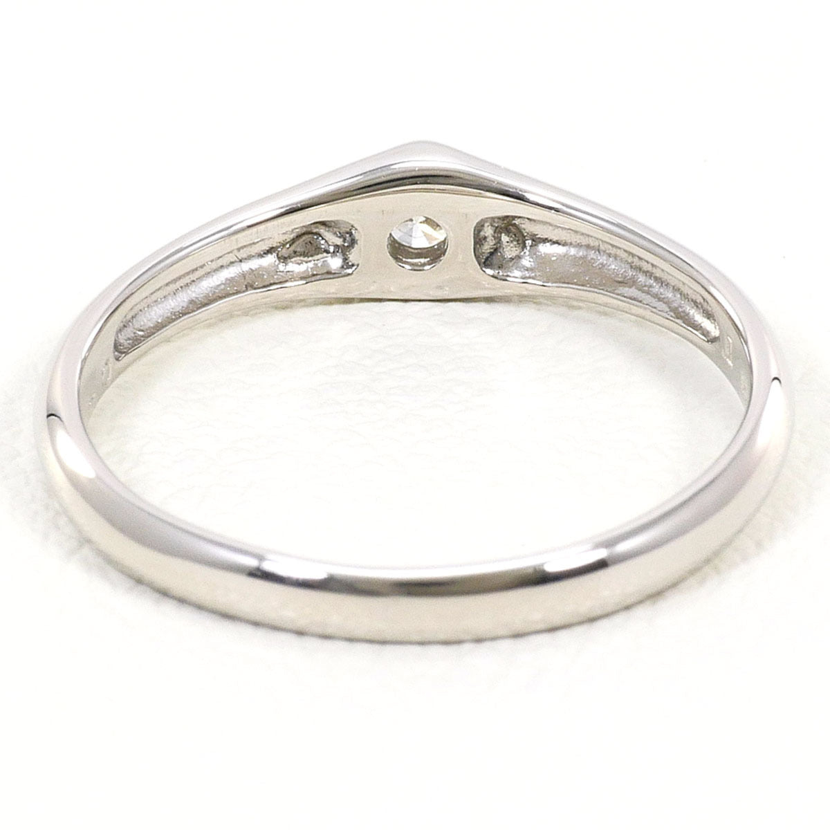 Unbranded Platinum Platinum 900 Band Ring (Pre-Owned)