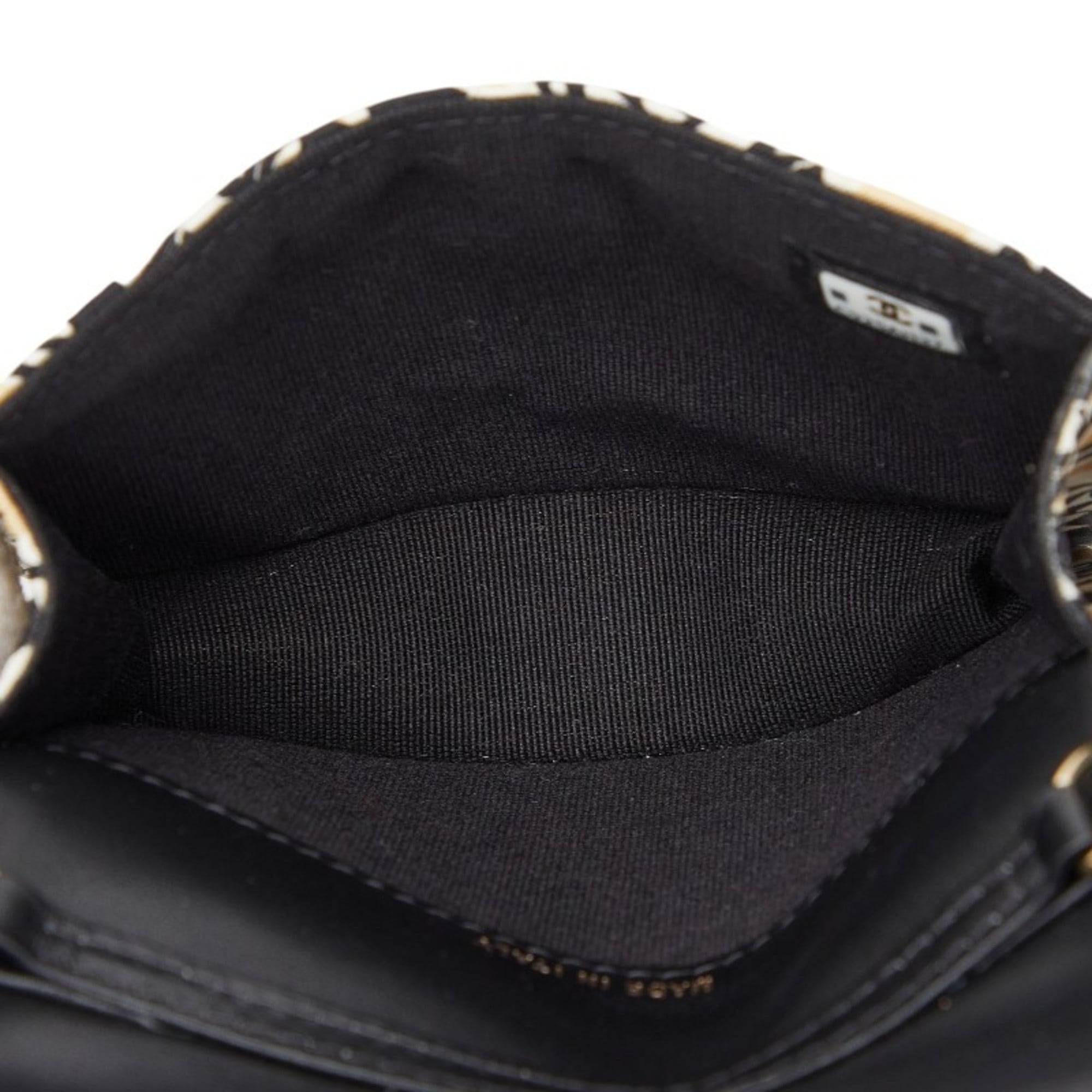 Chanel Beige Black Cotton Leather Shoulder Bag (Pre-Owned)