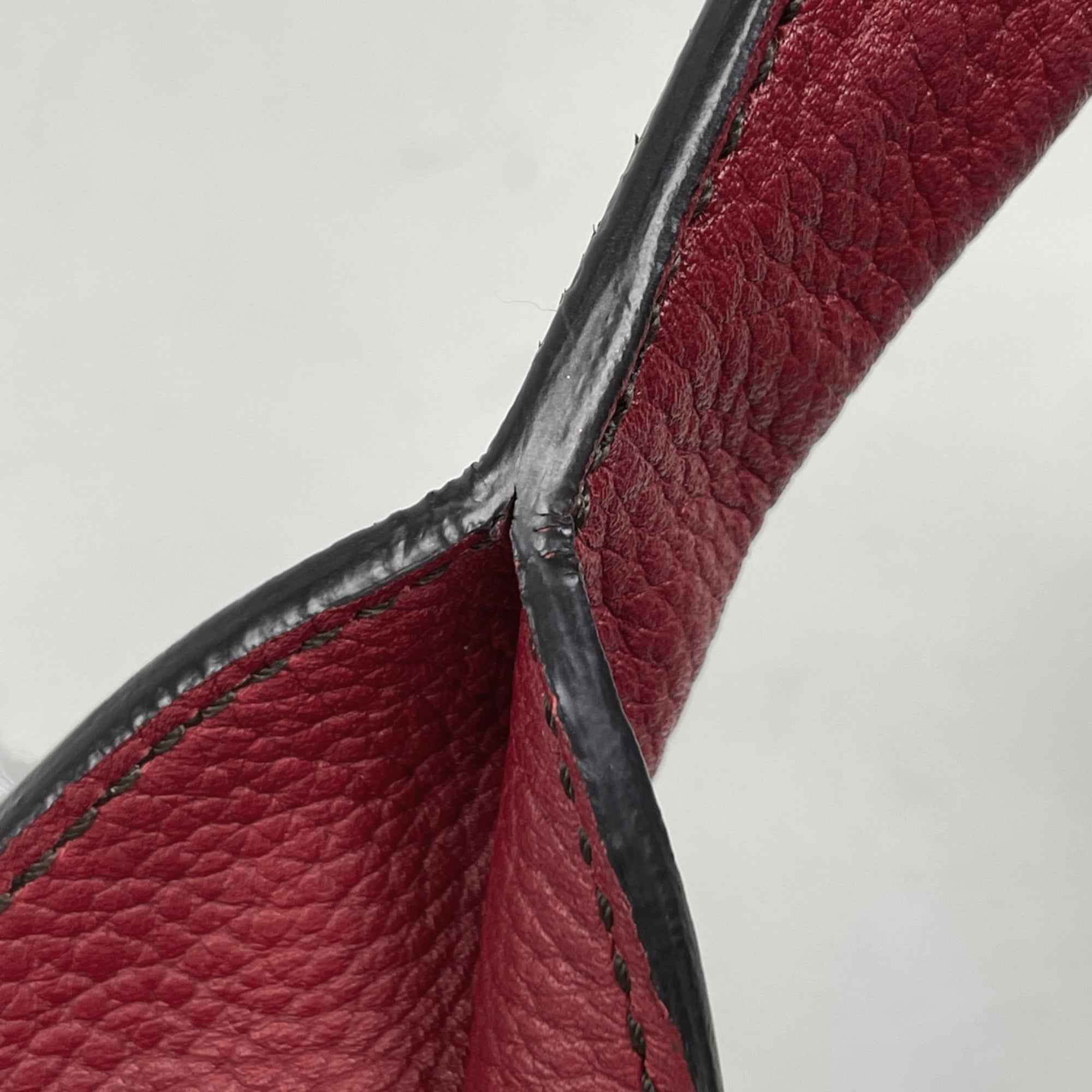 Cartier Marcello Red Color Leather Handbag (Pre-Owned)
