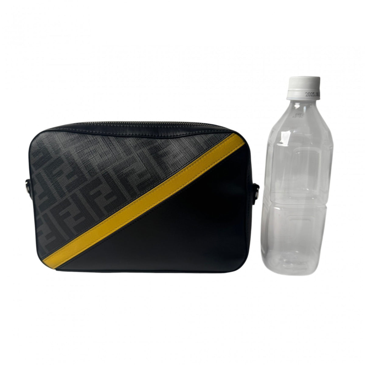 Fendi Black Gray Yellow Leather Pvc Shoulder Bag (Pre-Owned)