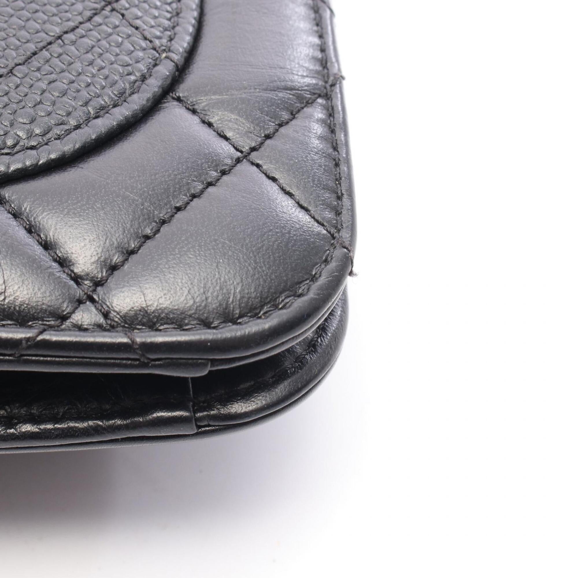 Chanel Matelasse Black Leather Handbag Shoulder Bag (Pre-Owned)