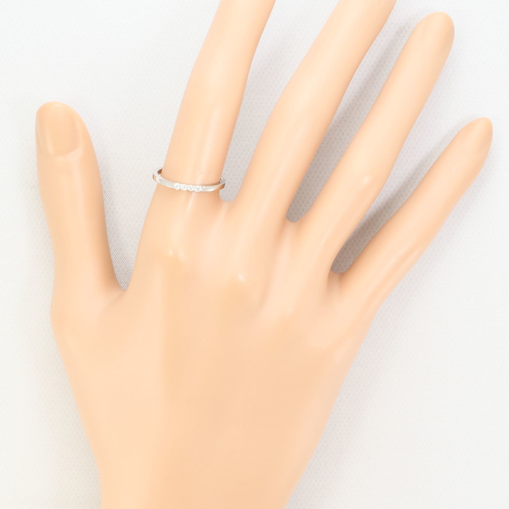 Unbranded White Gold White Gold (18K) Band Ring (Pre-Owned)