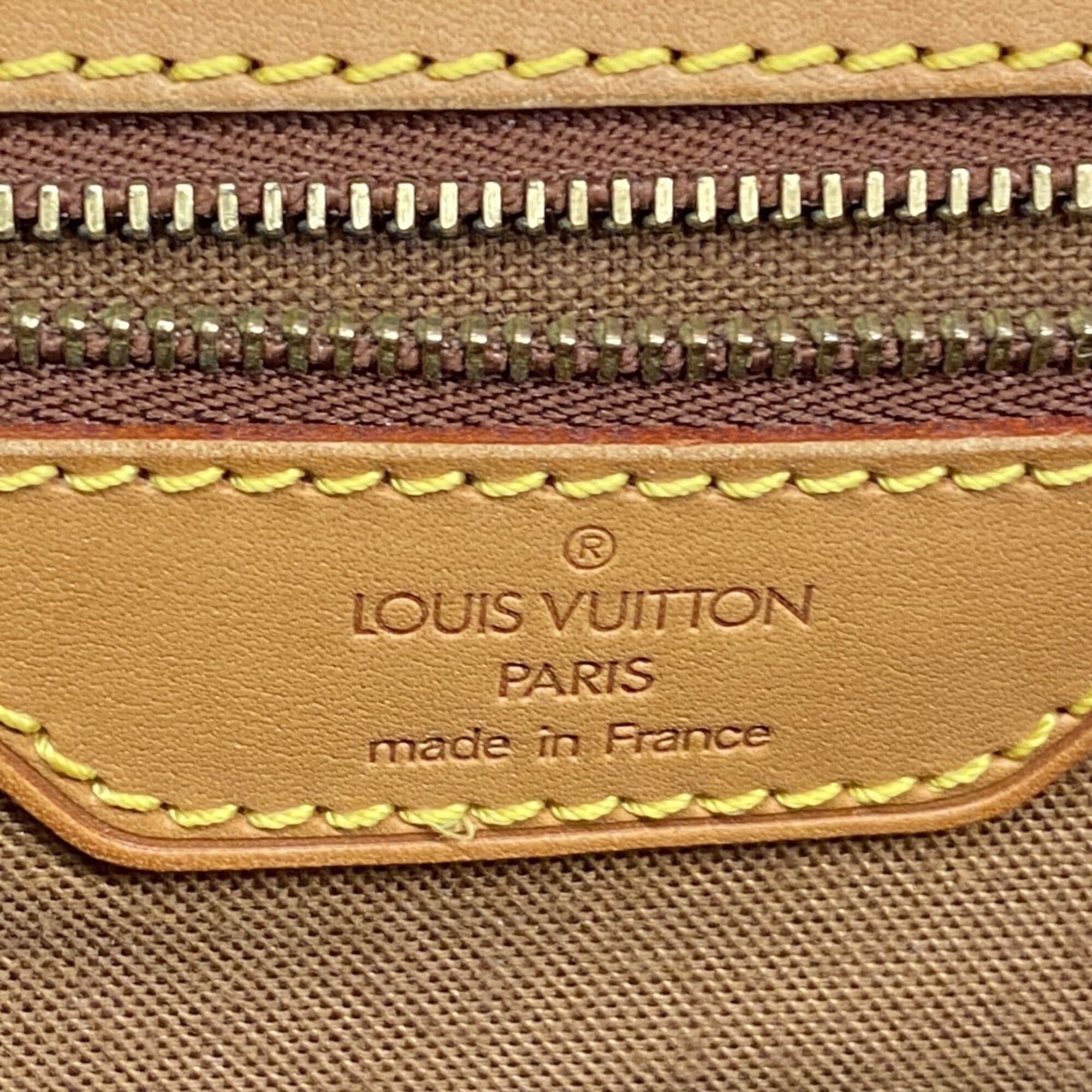 Louis Vuitton Brown Handbag (Pre-Owned)