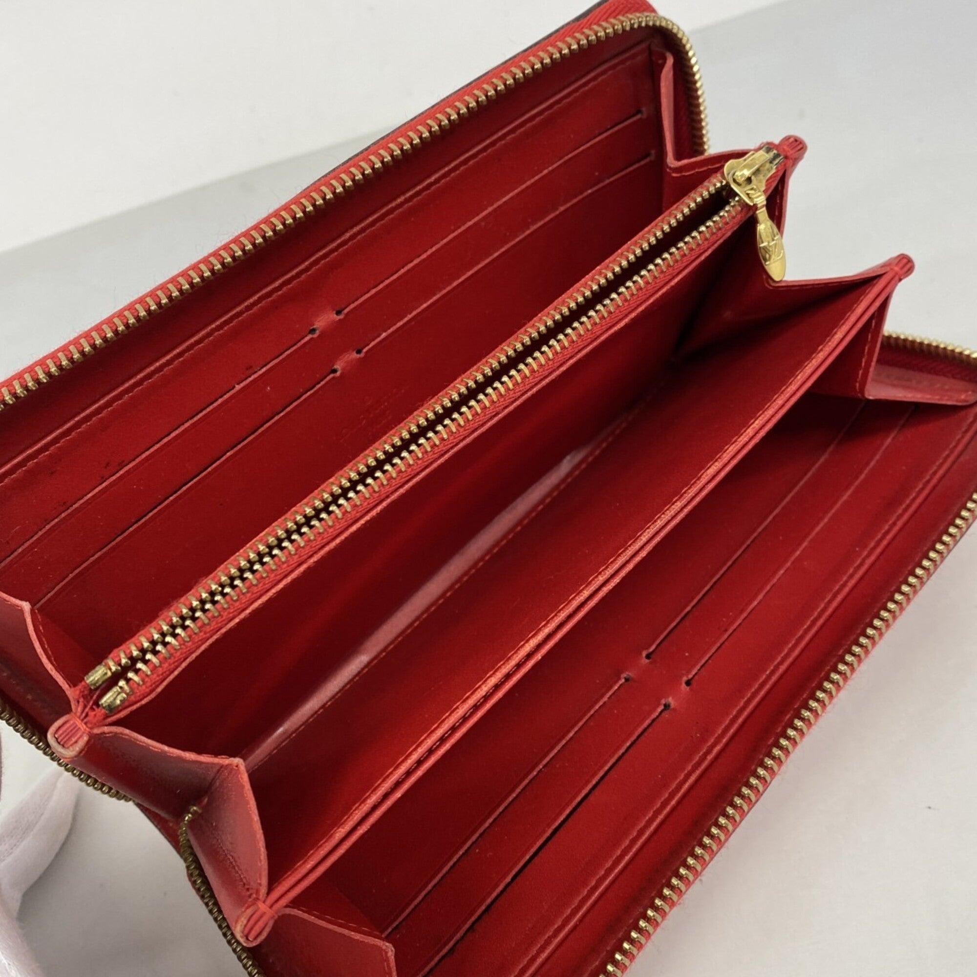 Louis Vuitton Pomme D'amour Long Wallet (Bi-Fold) (Pre-Owned)