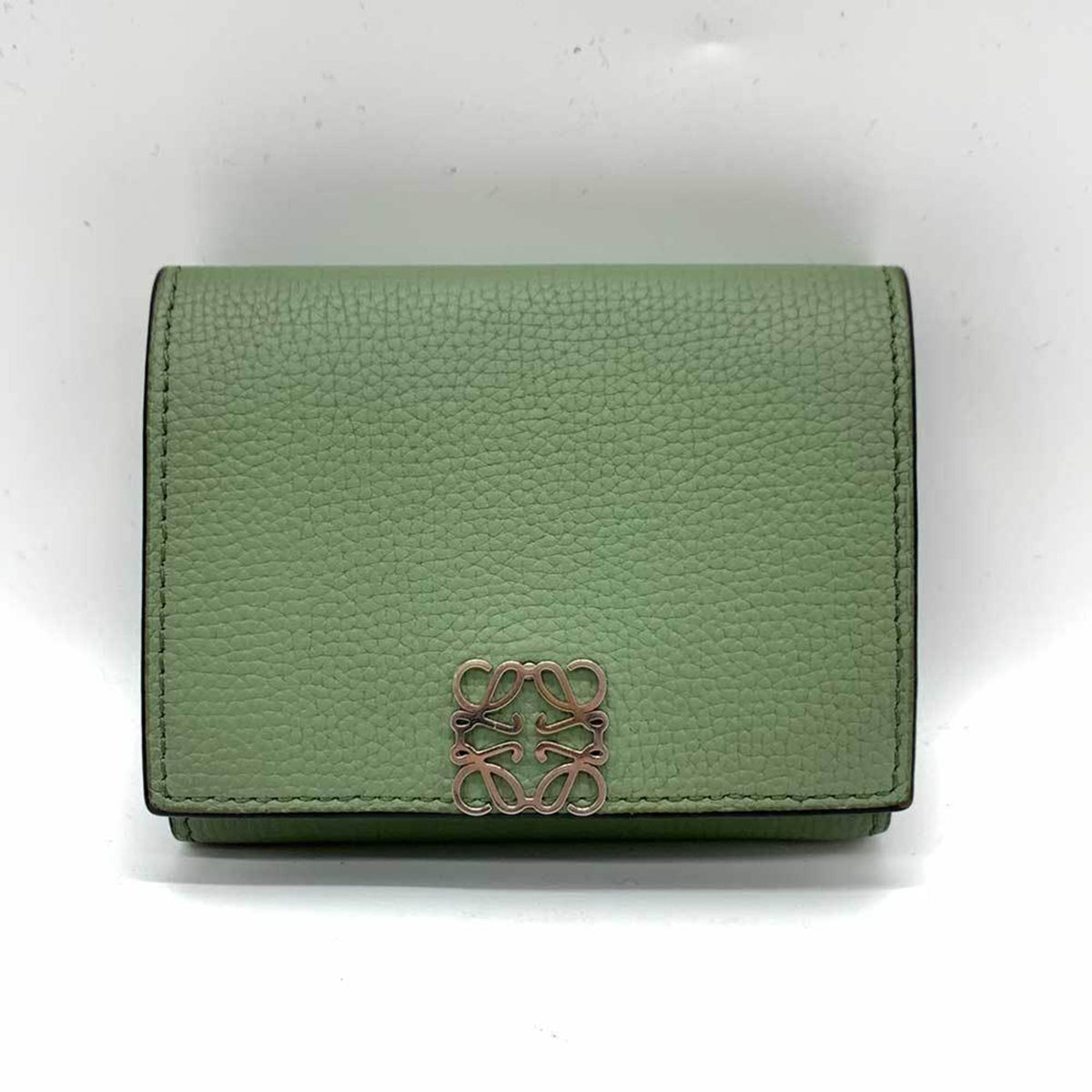Loewe Green Leather Wallet (Bi-Fold) (Pre-Owned)