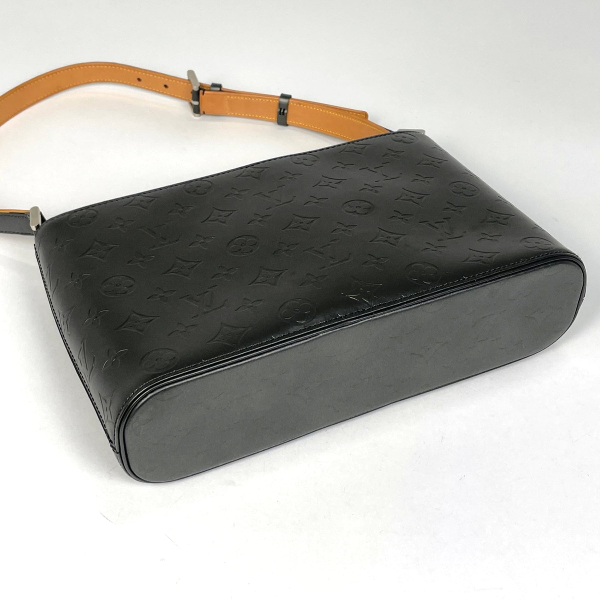 Louis Vuitton Black Noir Monogram Mat Shoulder Bag (Pre-Owned)