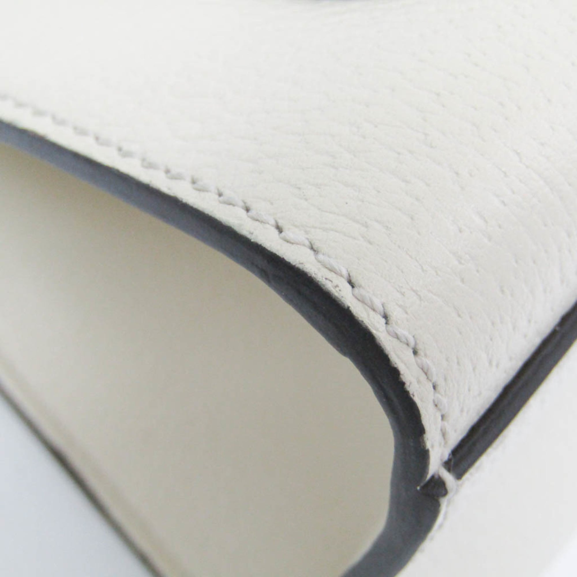 Gucci Totem Top Handle Bag Leather White Leather Handbag (Pre-Owned)