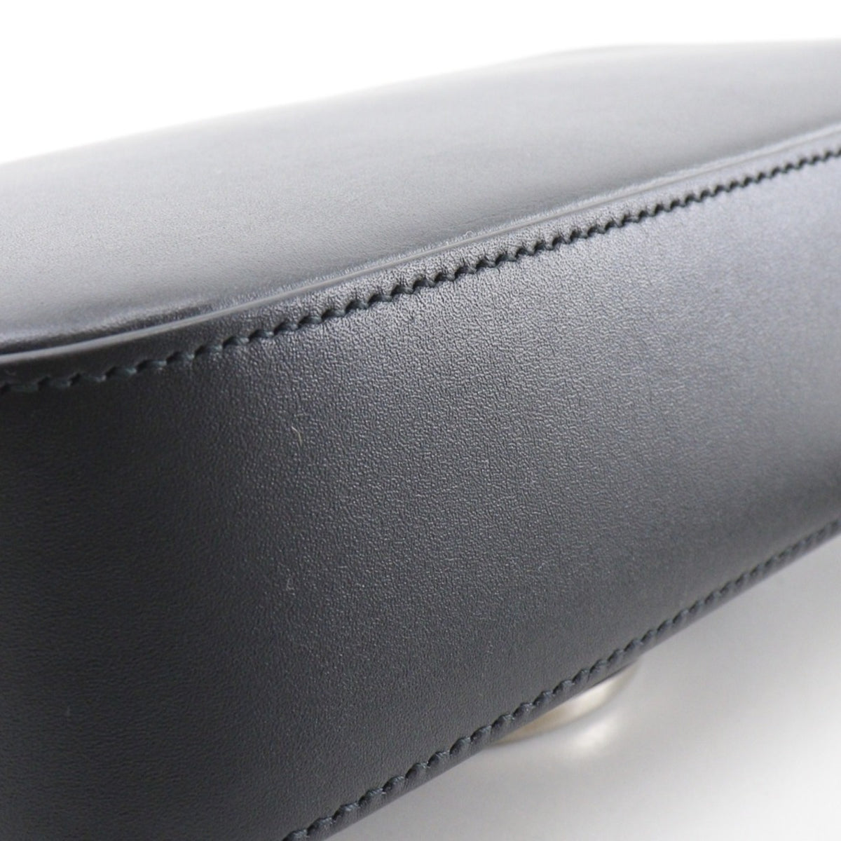 Gucci Black Leather Shoulder Bag (Pre-Owned)