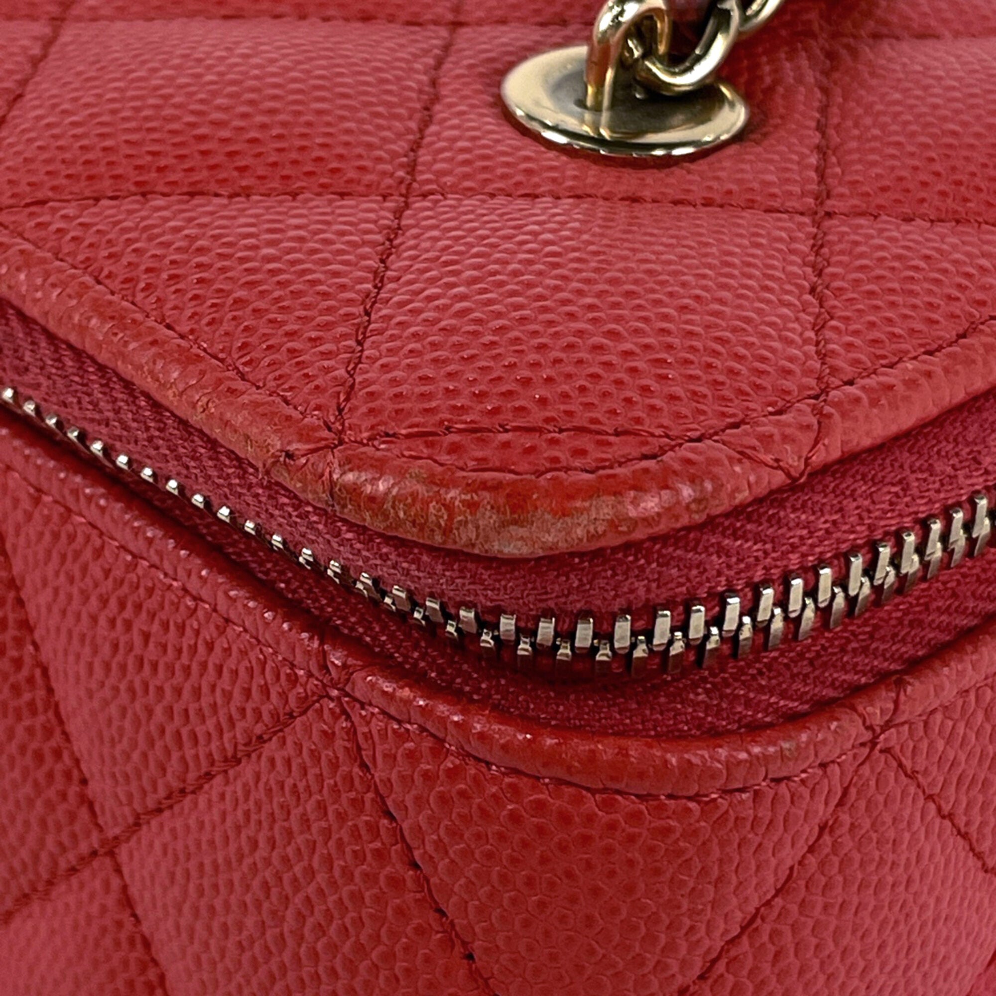 Chanel Red Color Grained Calfskin Shoulder Bag (Pre-Owned)