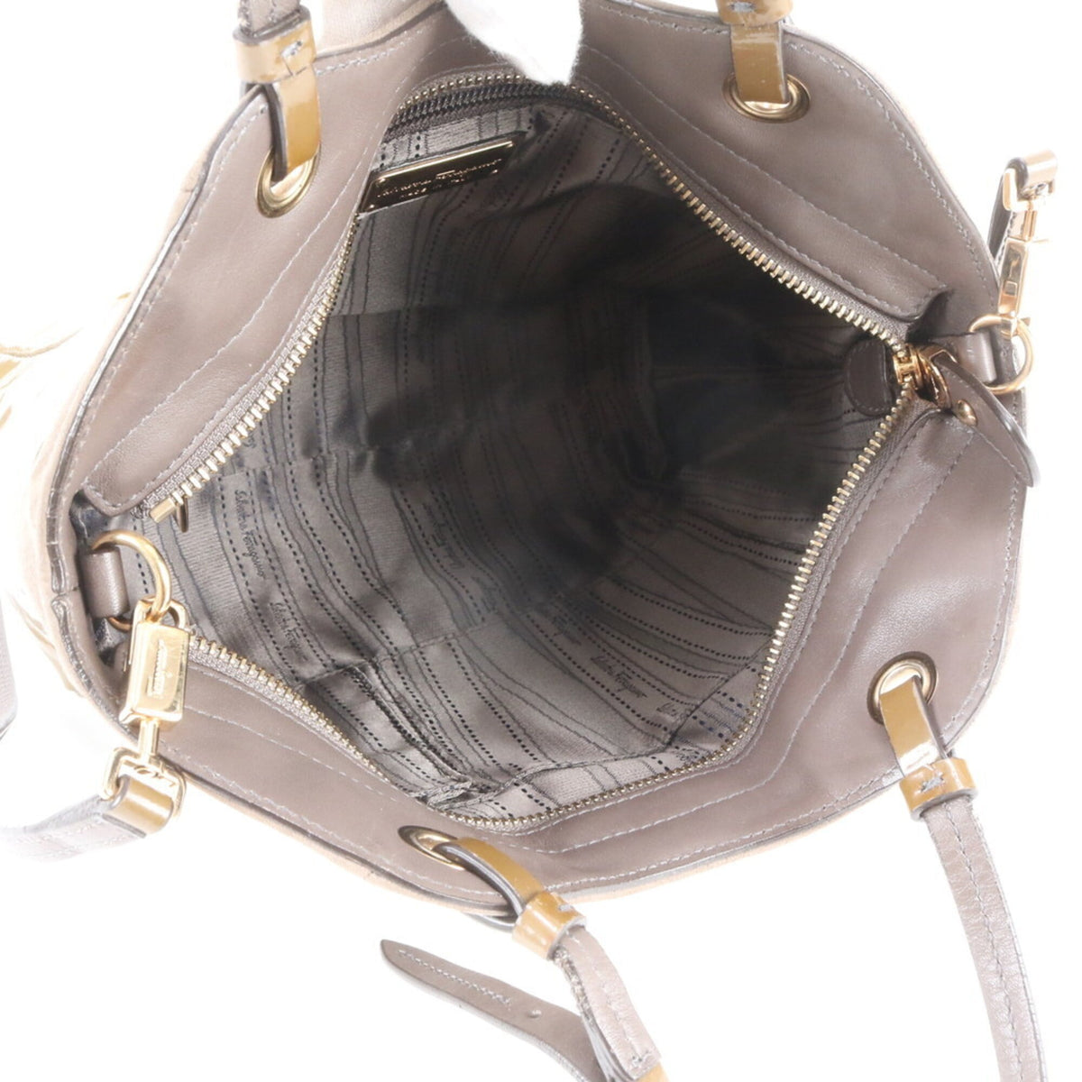 Salvatore Ferragamo Brown Leather Crossbody Bag Handbag Shoulder Bag Tote Bag (Pre-Owned)