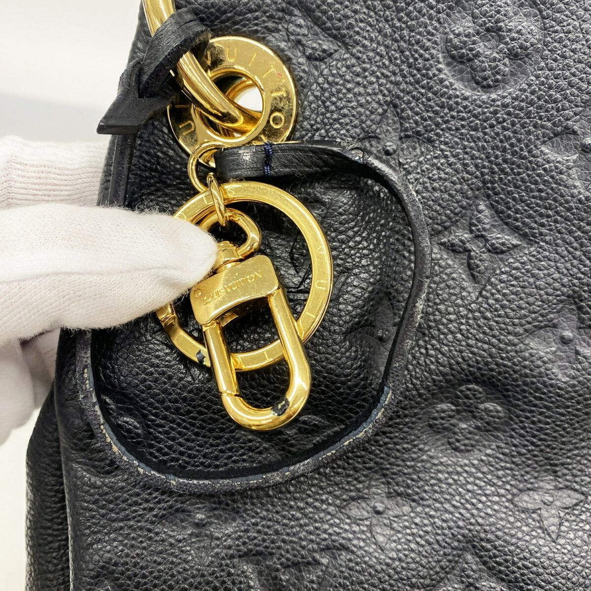 Louis Vuitton Infini Shoulder Bag (Pre-Owned)