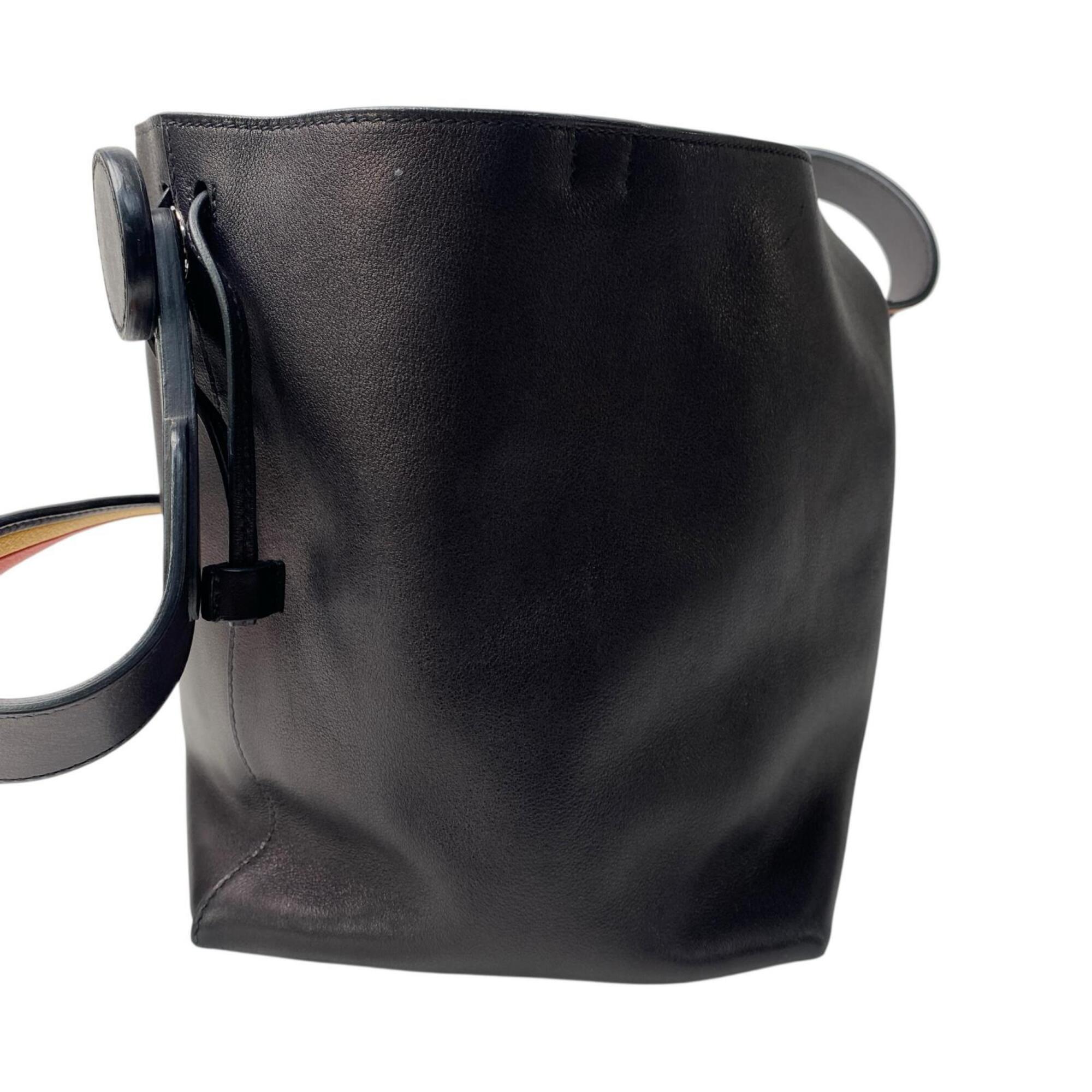 Hermes Black Shoulder Bag (Pre-Owned)