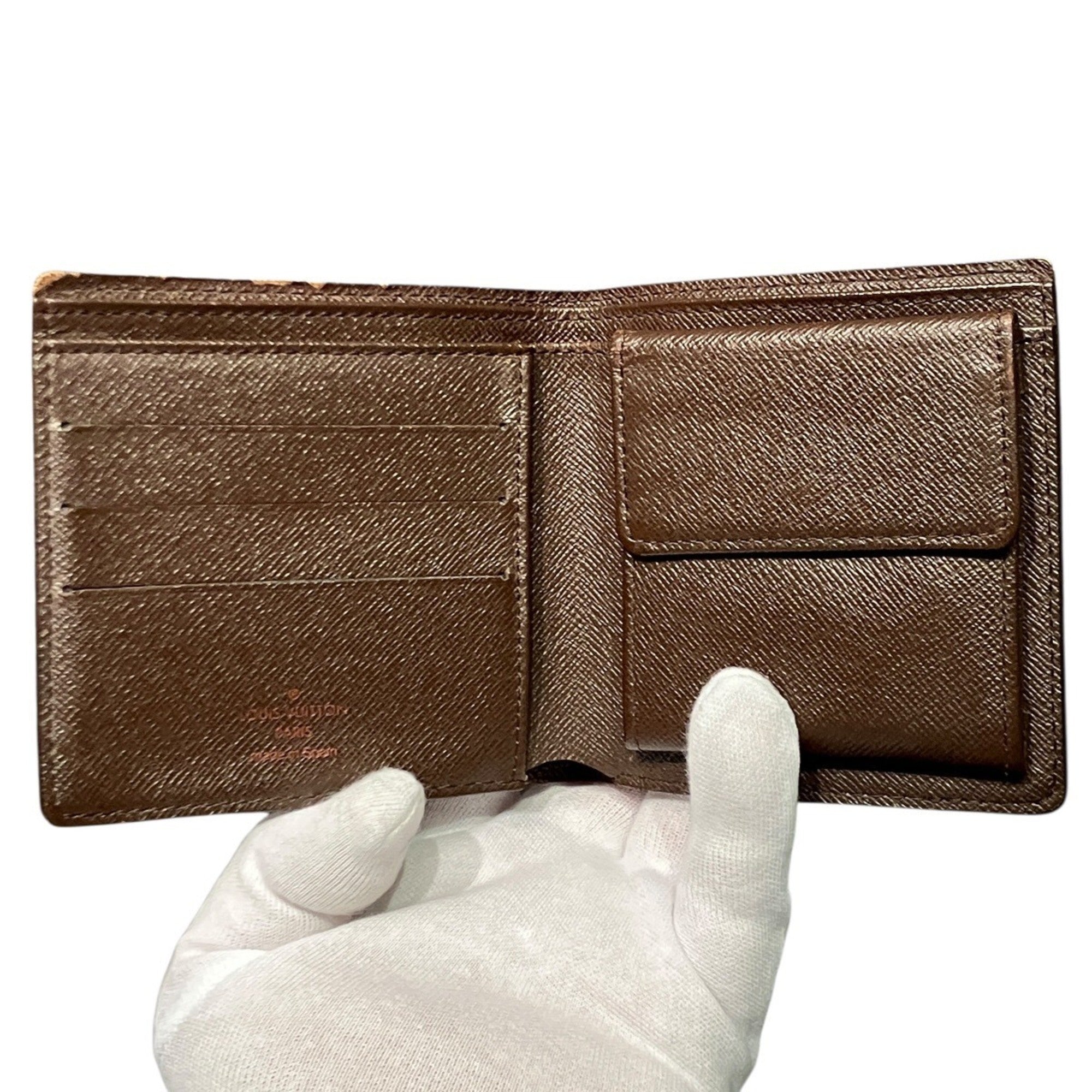 Louis Vuitton Damier Brown Damier Canvas Wallet (Bi-Fold) (Pre-Owned)