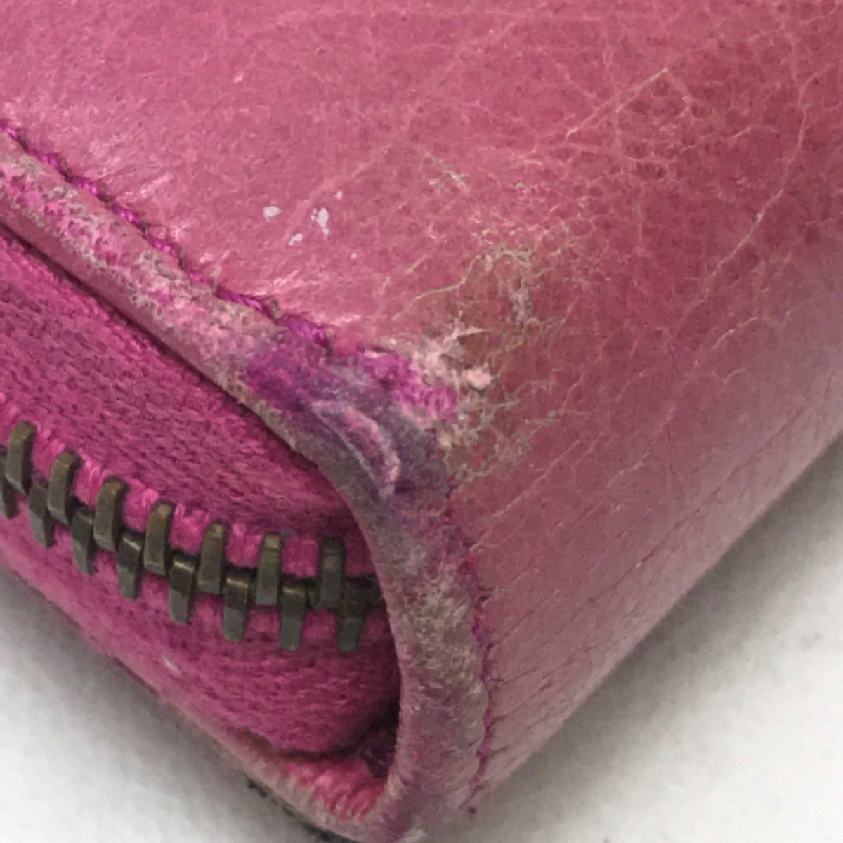 Balenciaga Pink Leather Long Wallet (Bi-Fold) (Pre-Owned)