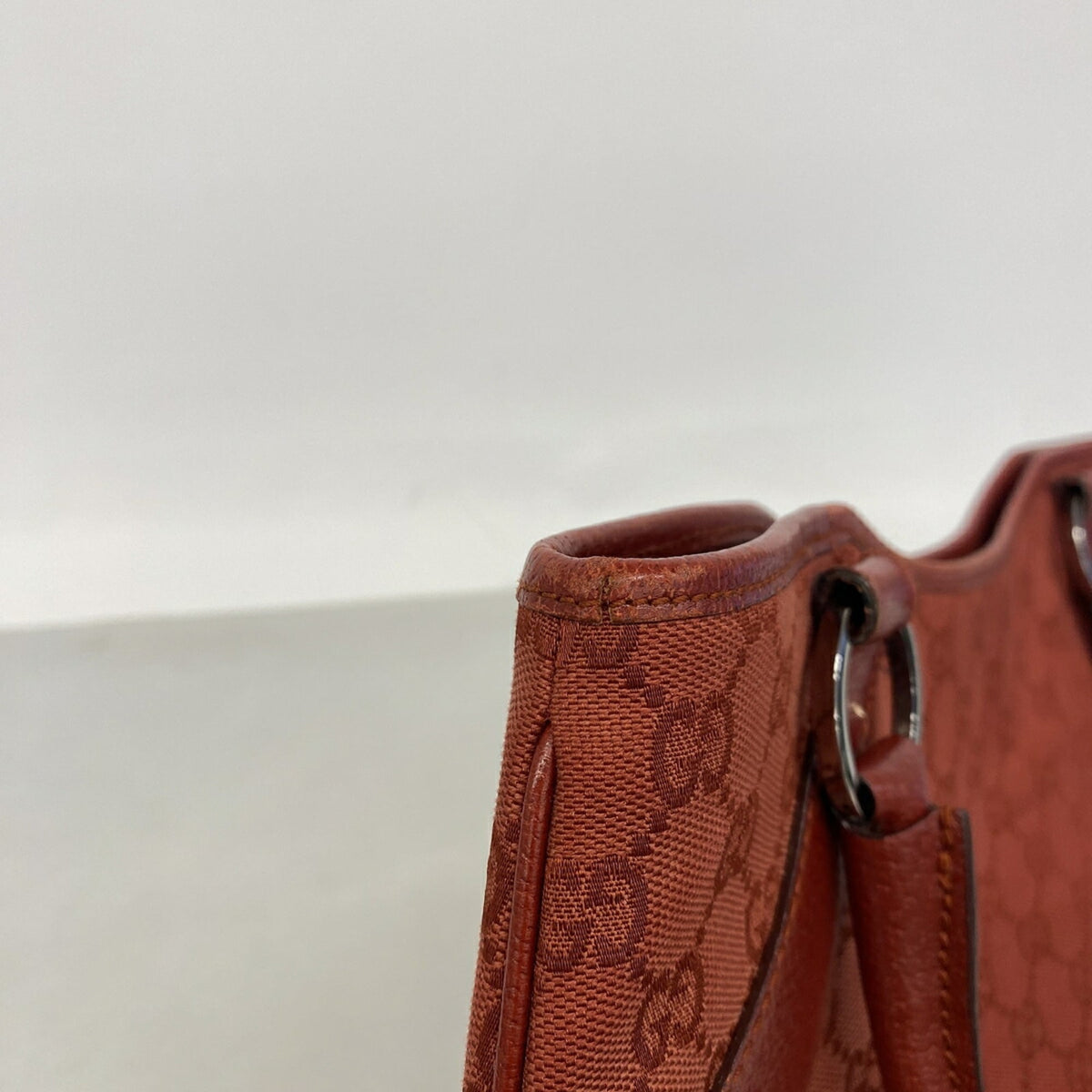 Gucci Red Color Canvas Tote Bag (Pre-Owned)