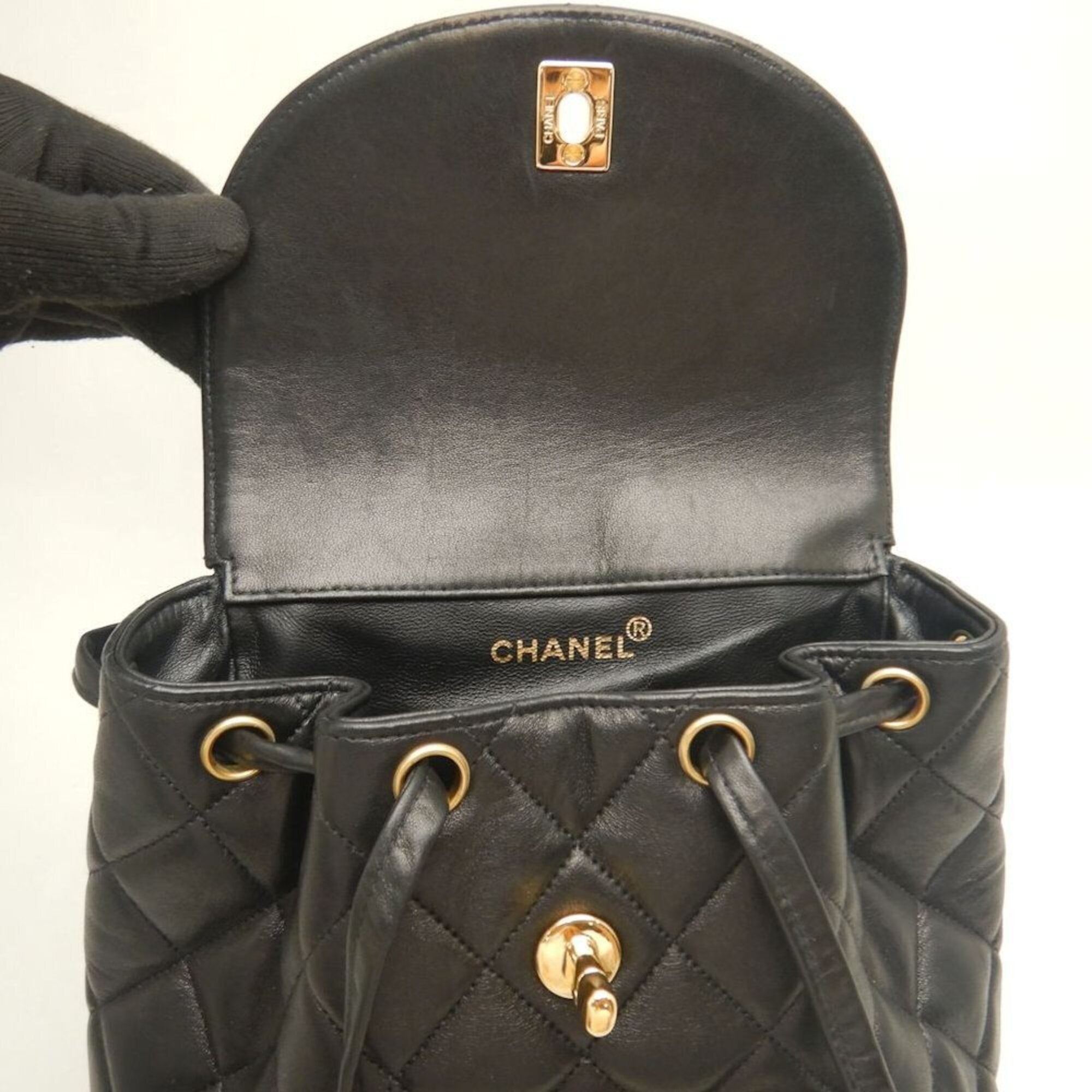 Chanel Matelasse Black Leather Backpack (Pre-Owned)