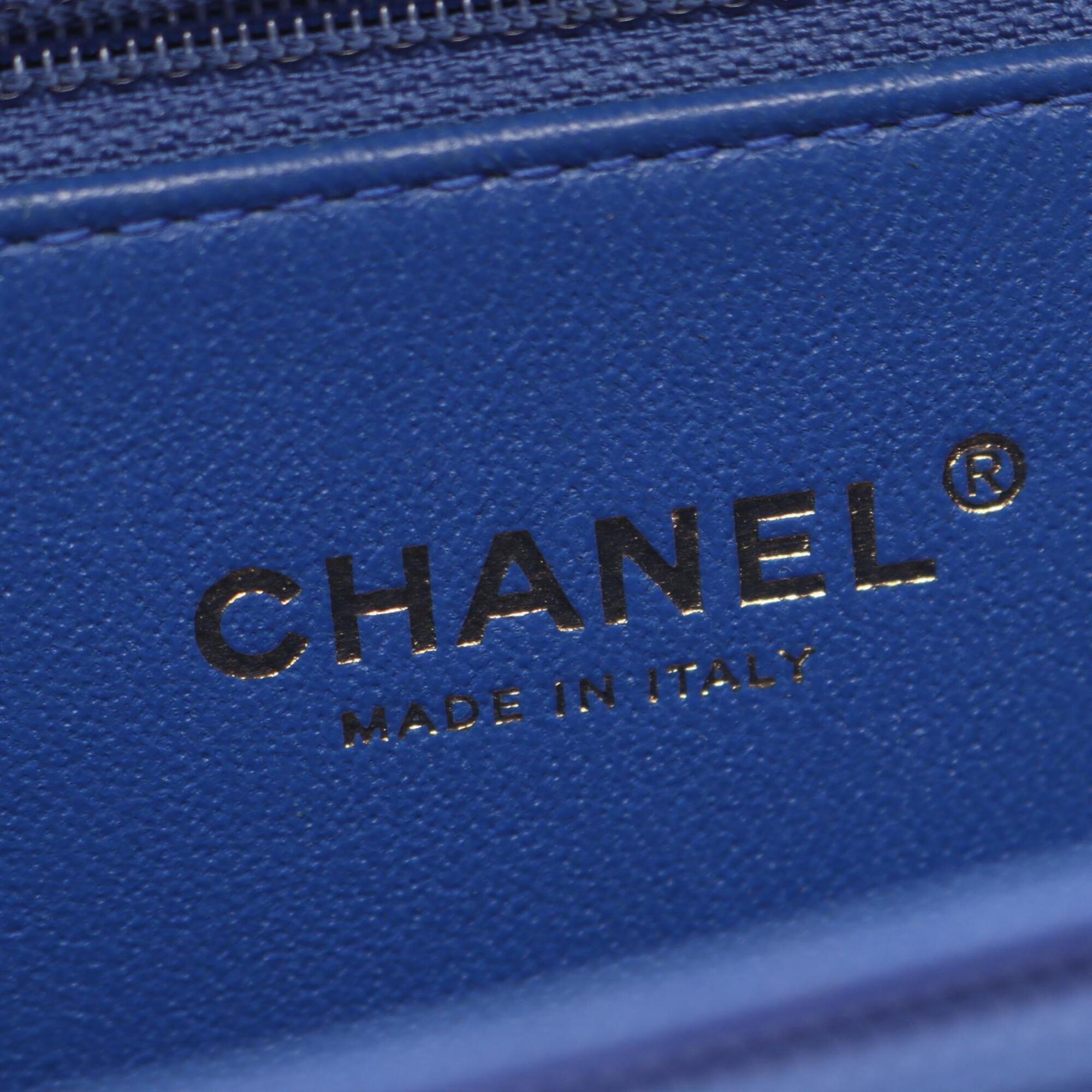 Chanel Blue Red Color White Grained Calfskin Handbag Shoulder Bag Vanity Bag (Pre-Owned)