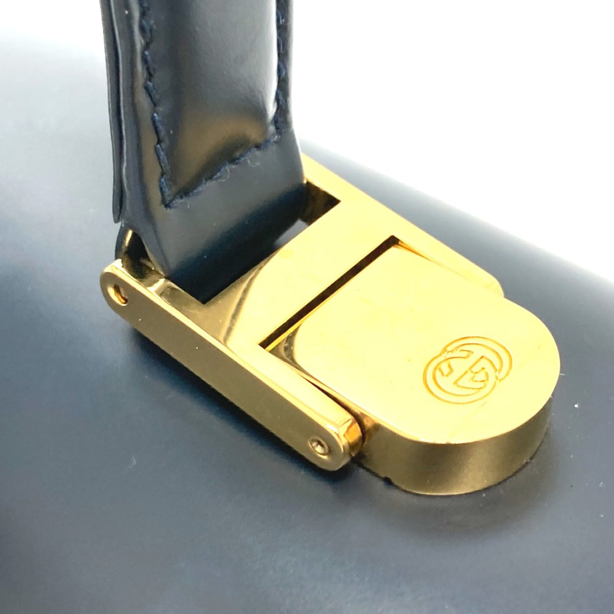 Gucci Navy Leather Handbag (Pre-Owned)