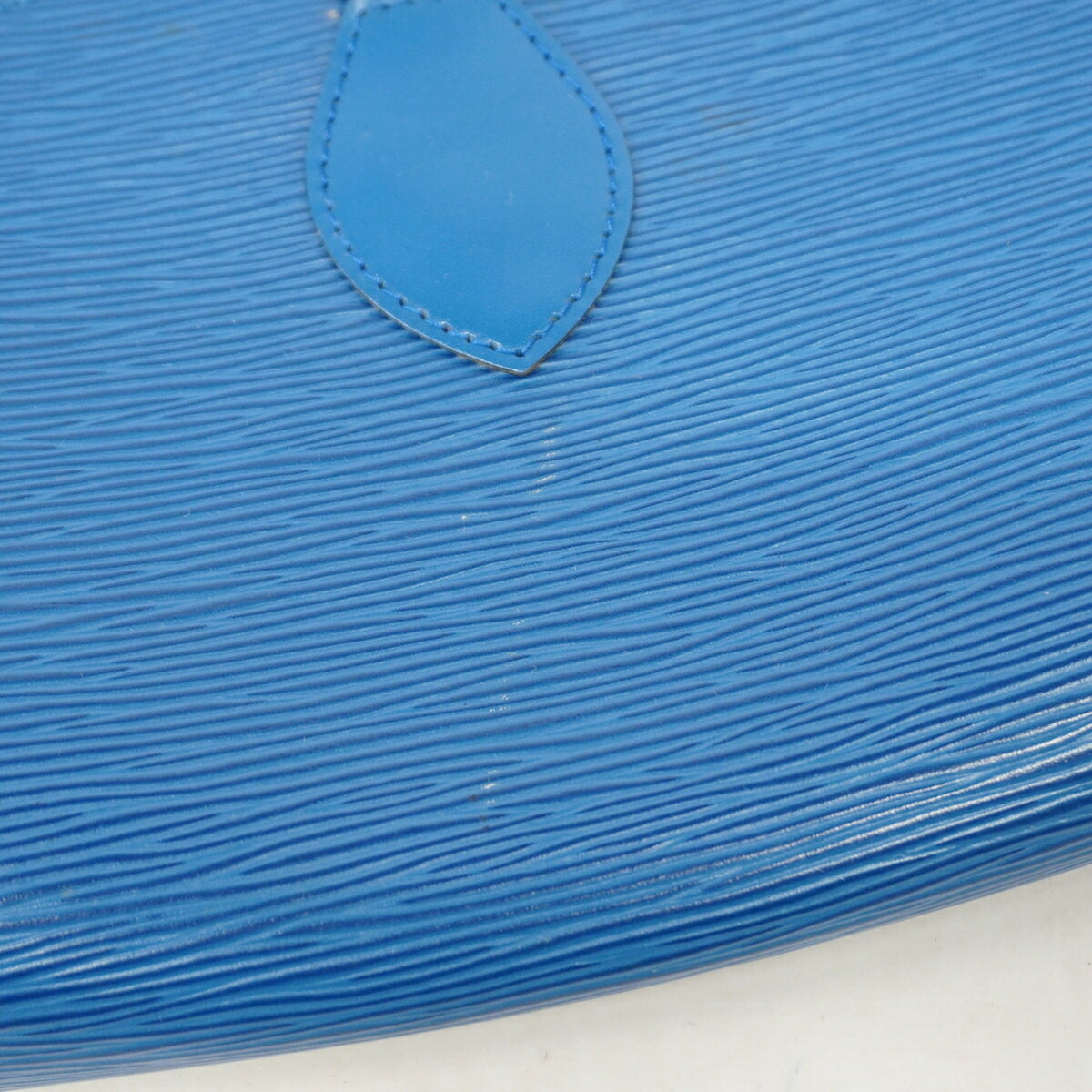 Louis Vuitton Toledo Blue Shoulder Bag (Pre-Owned)