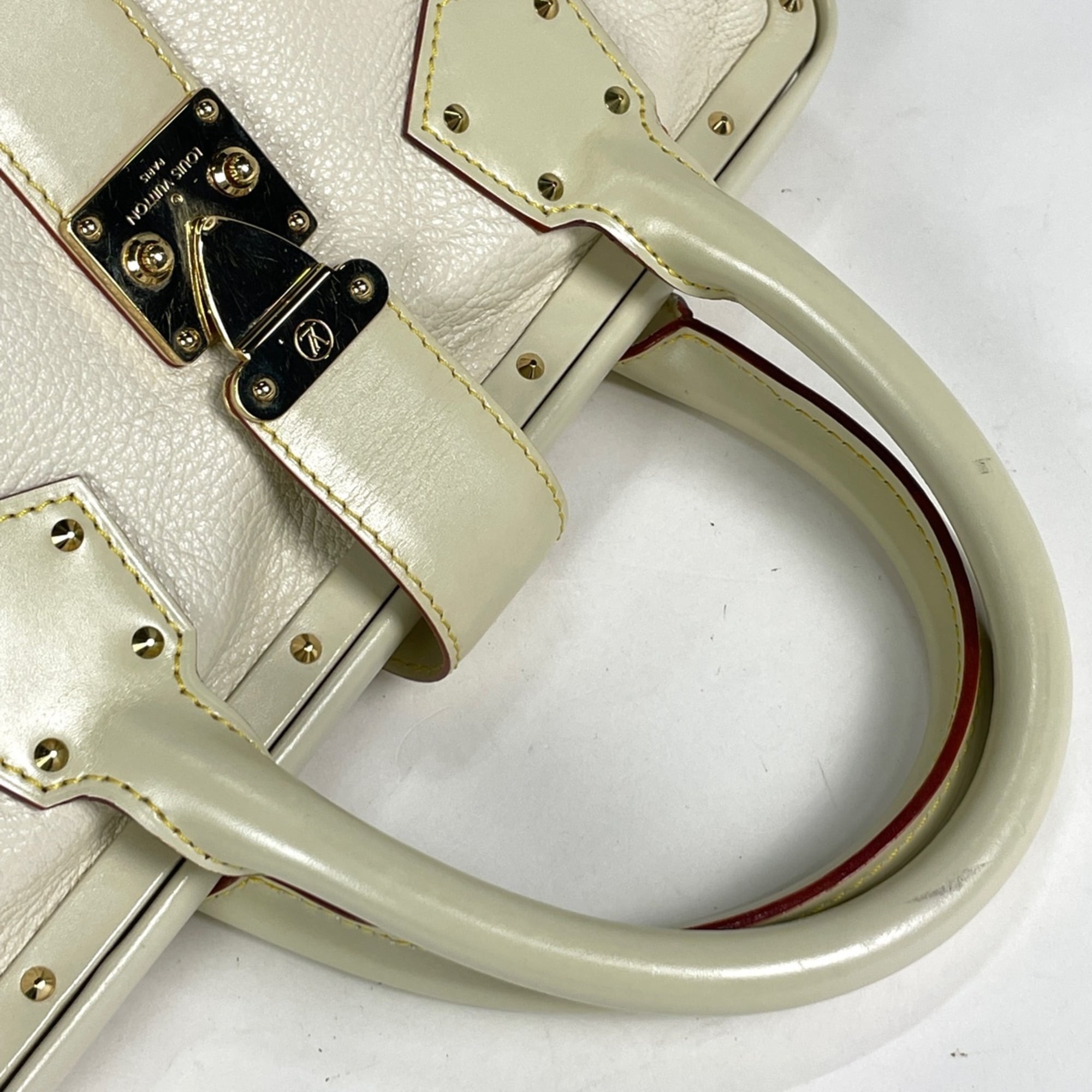 Louis Vuitton Blanc White Suhali Leather Handbag (Pre-Owned)
