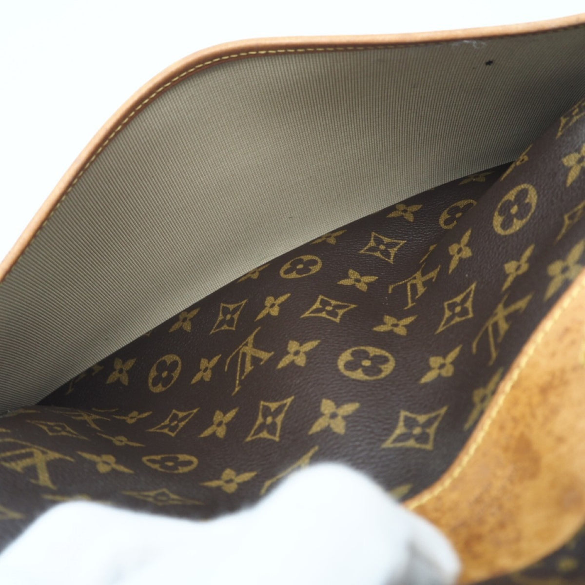 Louis Vuitton Monogram Black Coated Canvas Leather Handbag (Pre-Owned)