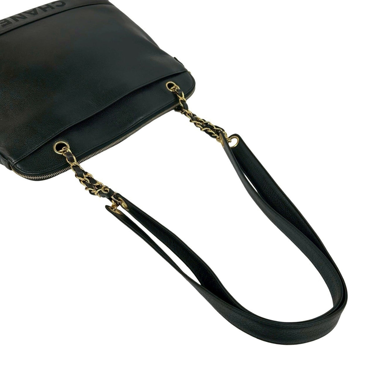 Chanel Black Grained Calfskin Shoulder Bag (Pre-Owned)