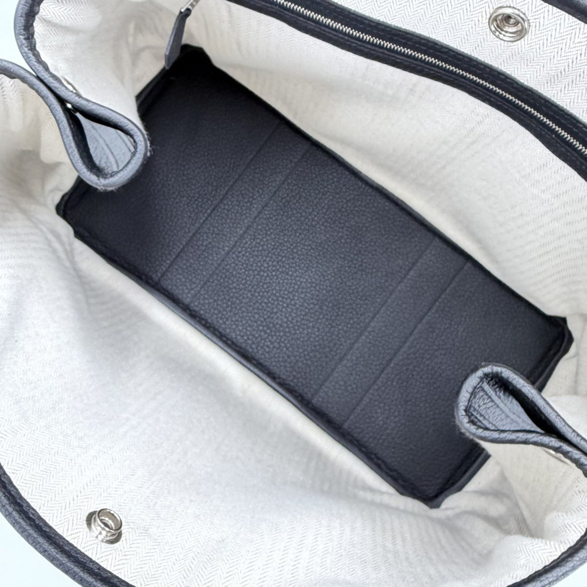 Hermes Black Leather Handbag Tote Bag (Pre-Owned)