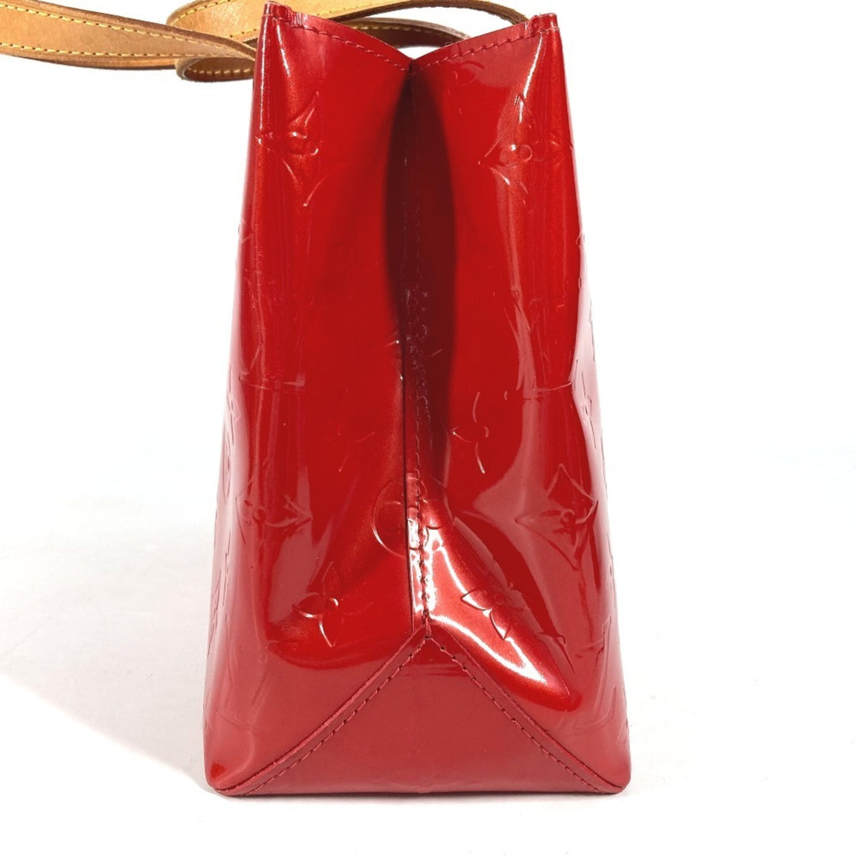 Louis Vuitton Pomme D'amour Red Color Monogram Vernis Handbag (Pre-Owned)