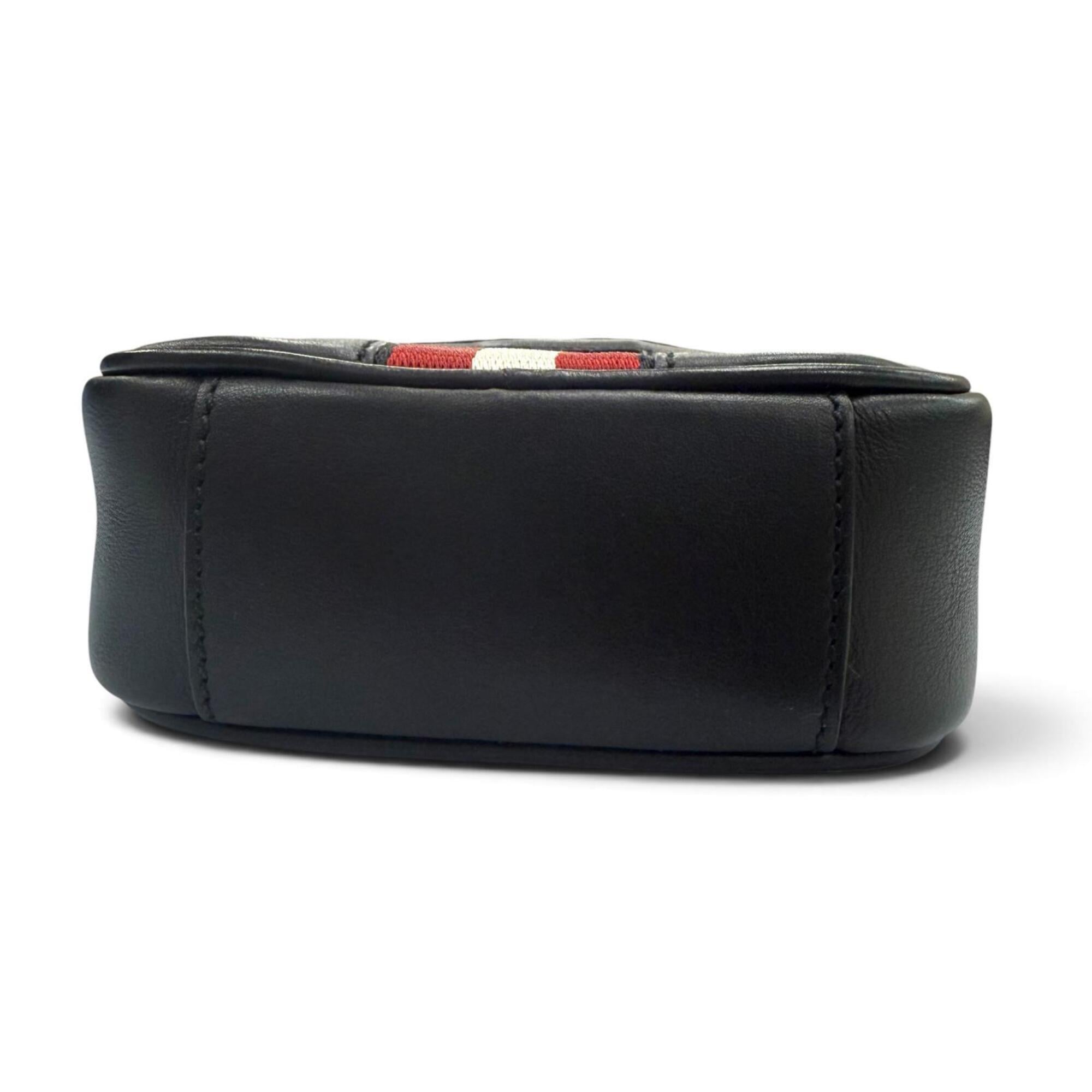 Bally Black Leather Crossbody Bag Shoulder Bag (Pre-Owned)