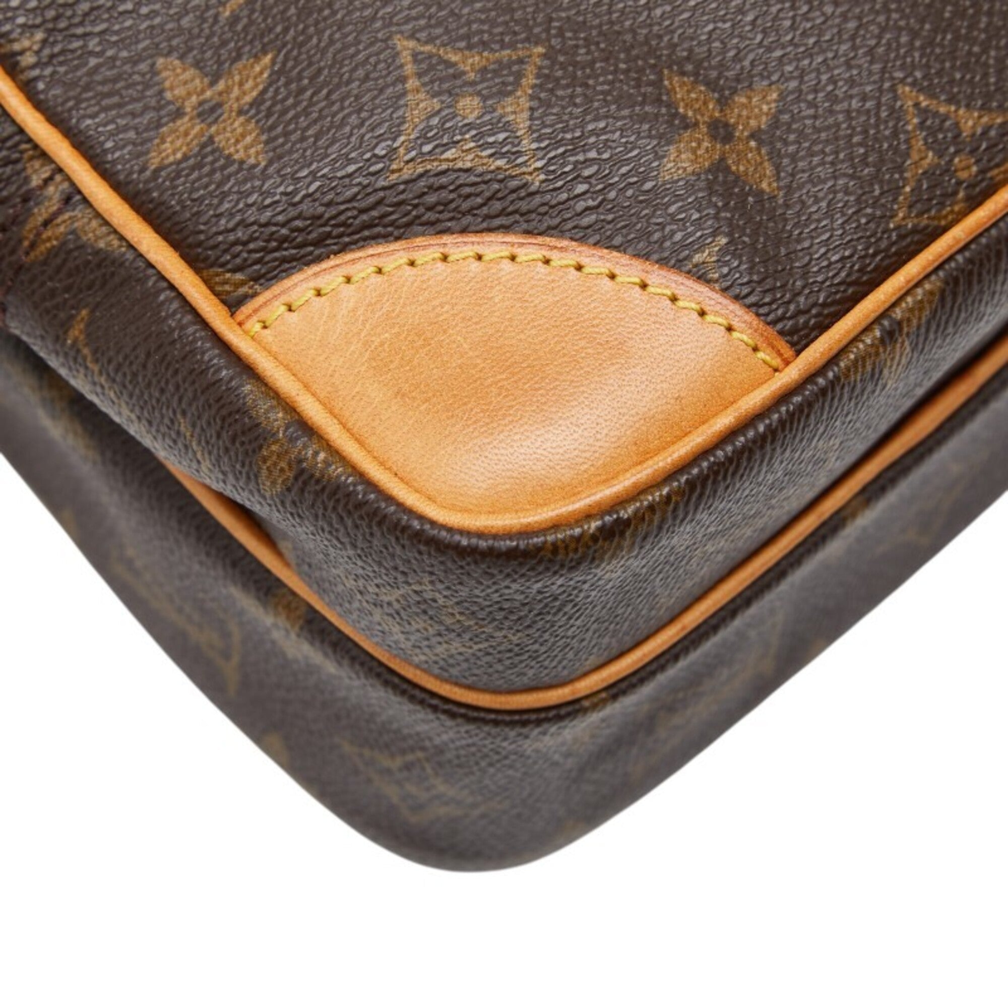 Louis Vuitton Brown Pvc Leather Shoulder Bag (Pre-Owned)
