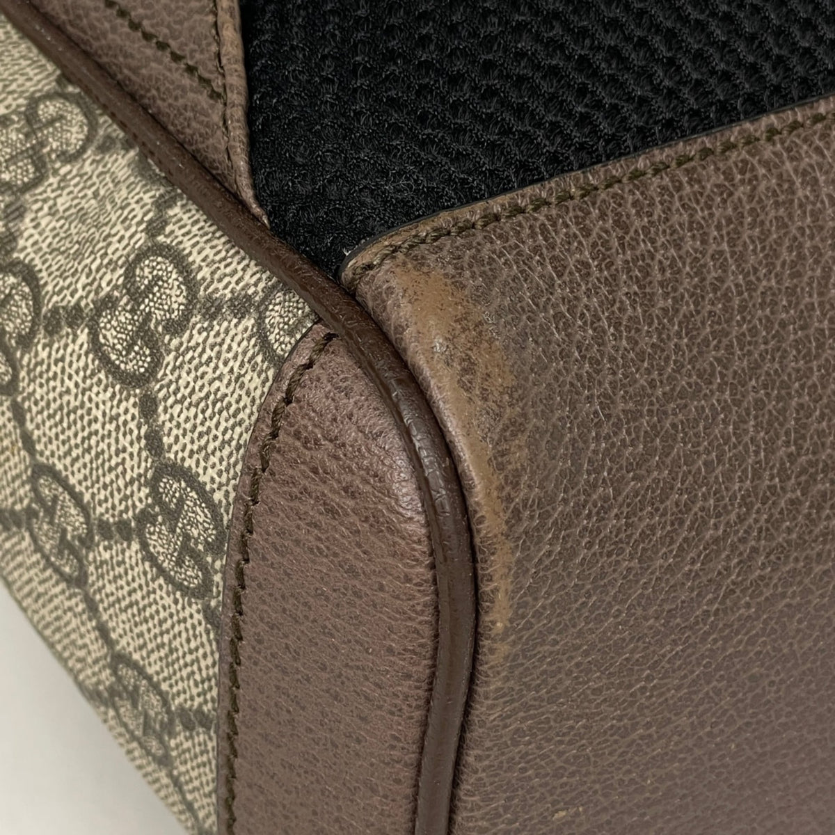 Gucci Beige Gg Supreme Leather Backpack (Pre-Owned)
