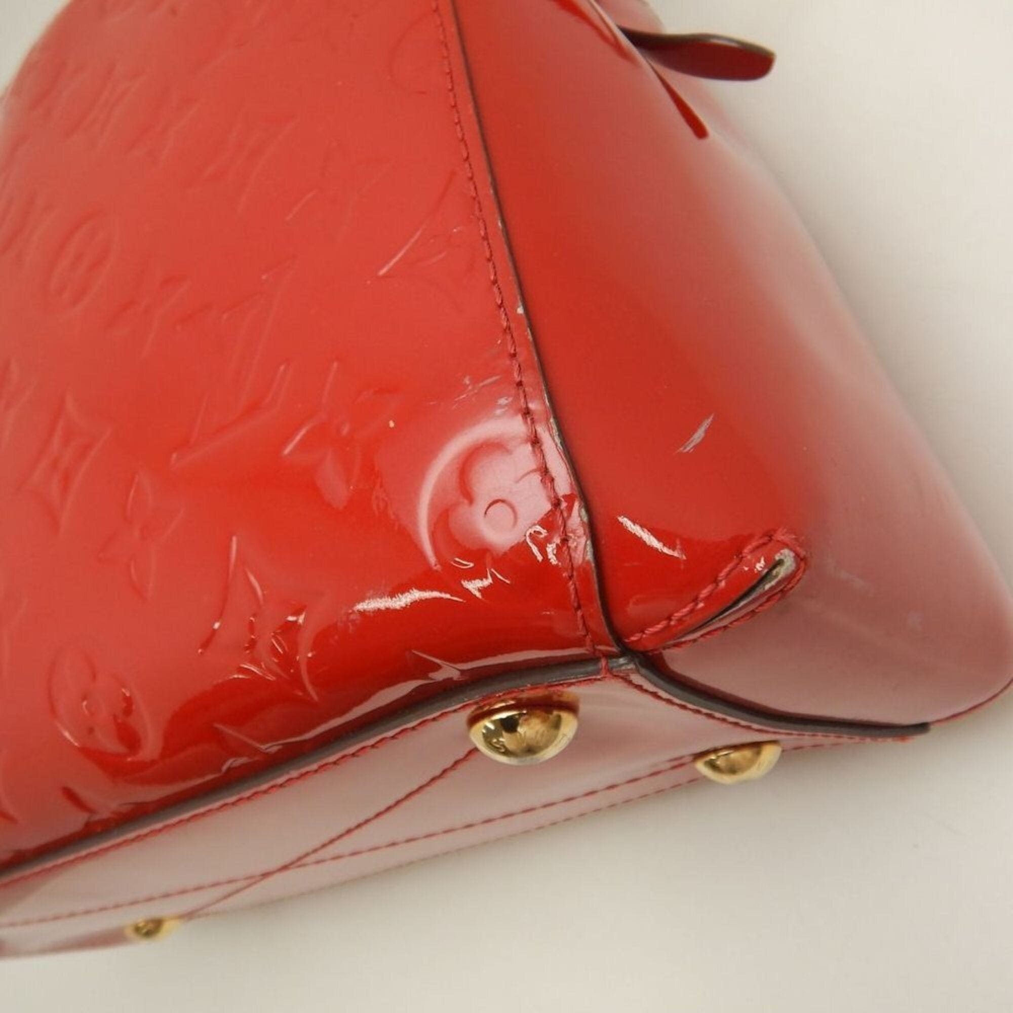 Louis Vuitton Cerise Patent Leather Handbag (Pre-Owned)