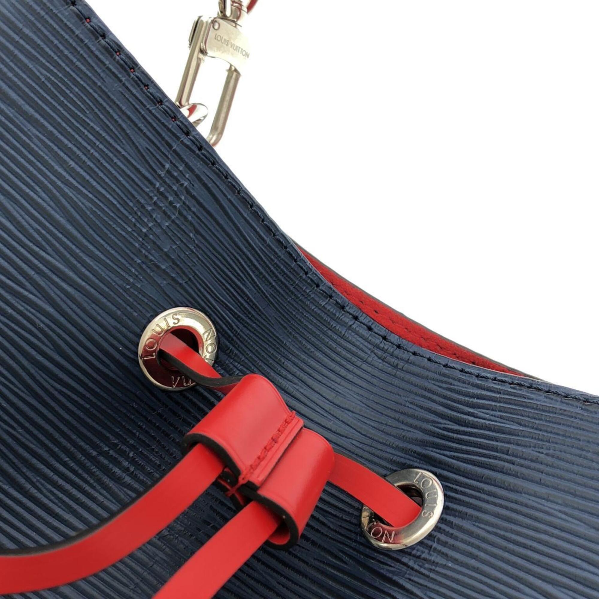 Louis Vuitton Dark Blue Indigo Leather Shoulder Bag (Pre-Owned)