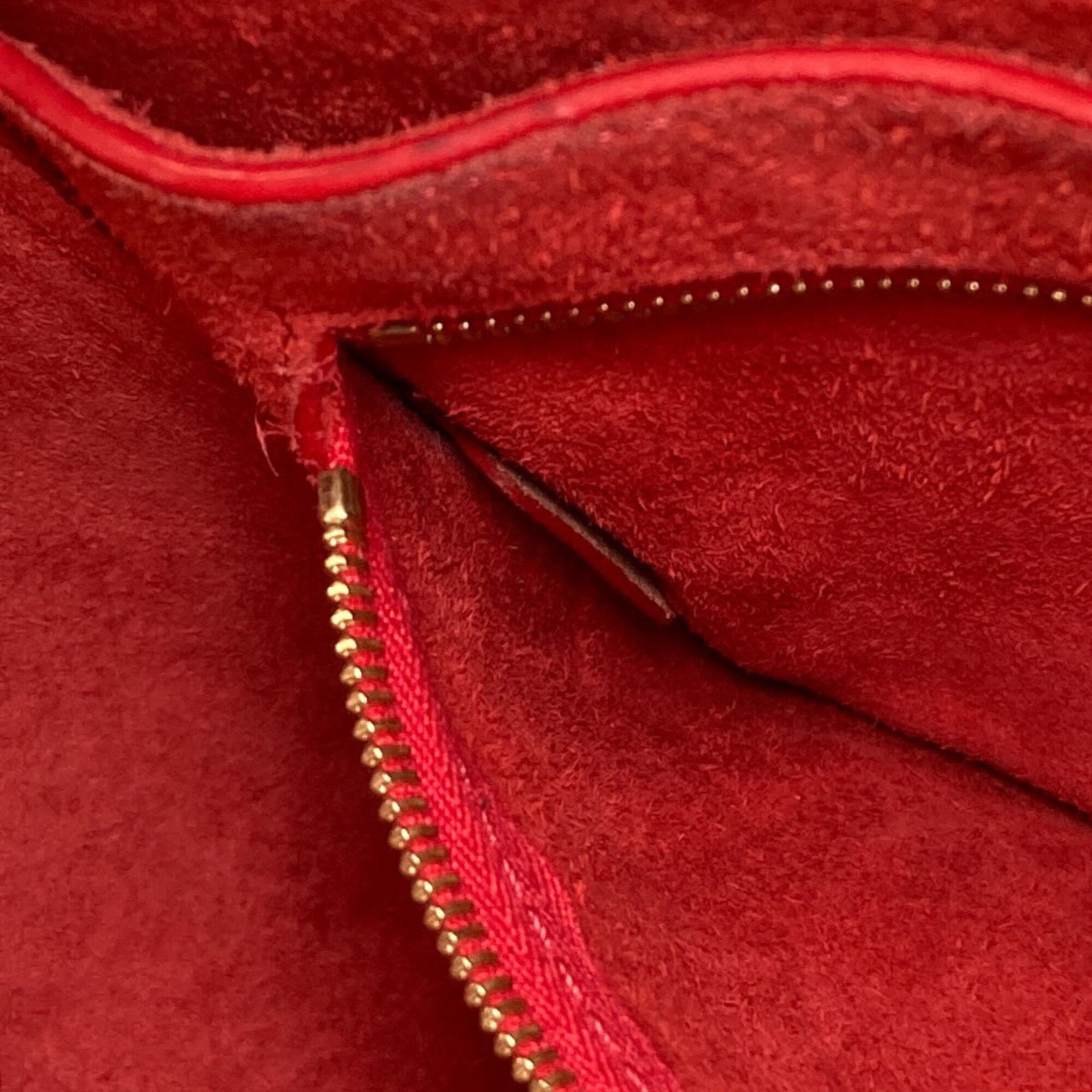 Celine Red Color Leather Shoulder Bag (Pre-Owned)
