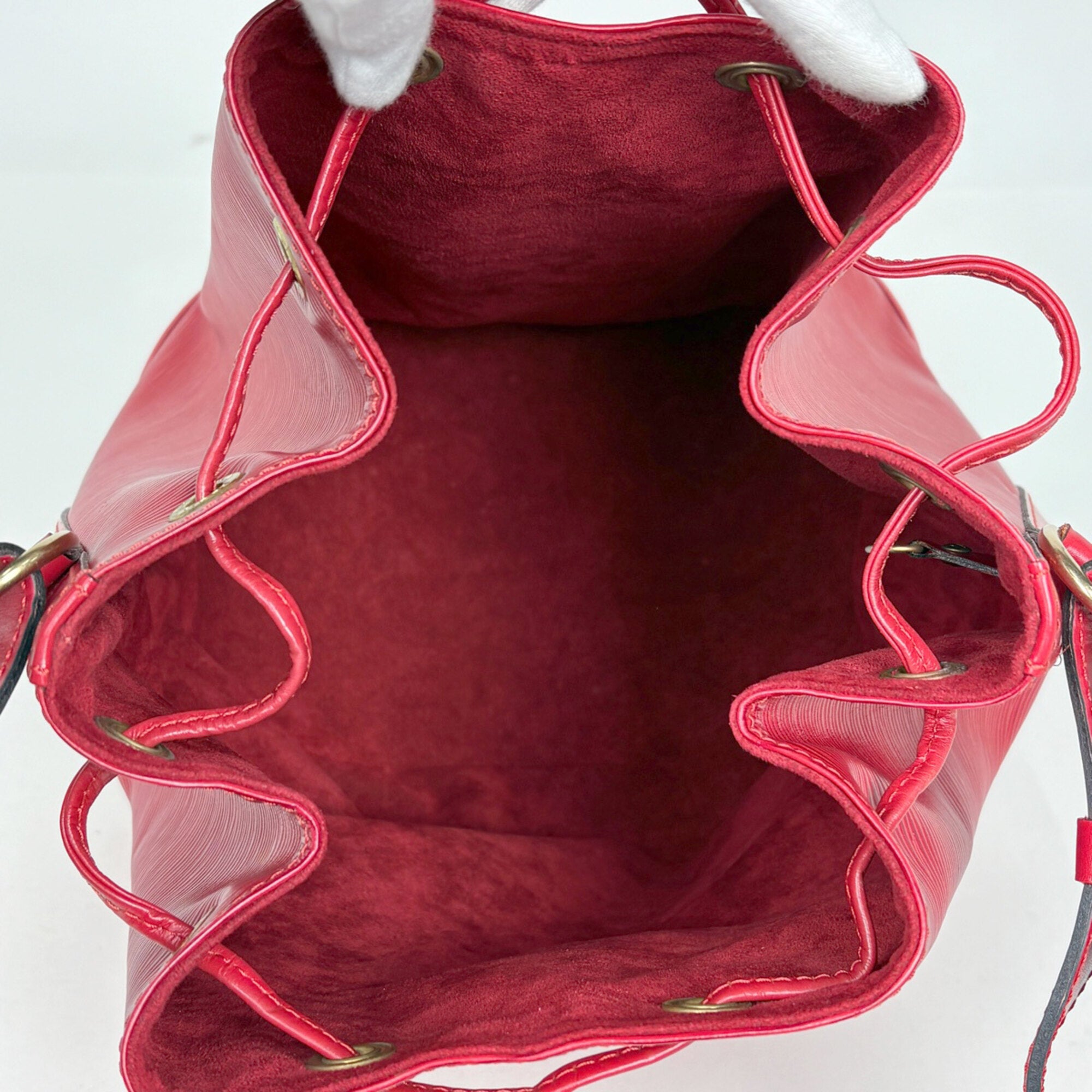 Louis Vuitton Castilian Red Epi Leather Shoulder Bag (Pre-Owned)