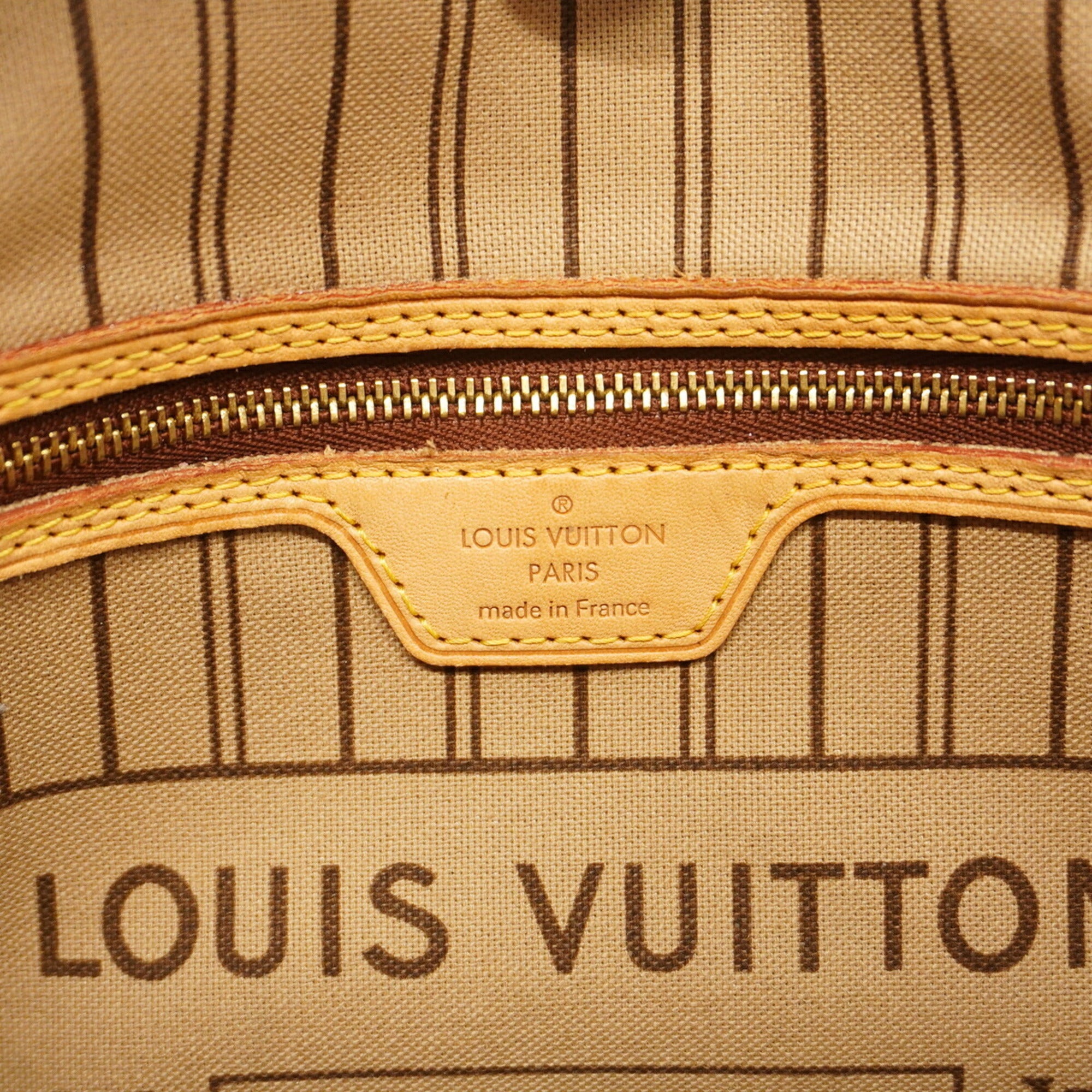 Louis Vuitton Brown Tote Bag (Pre-Owned)