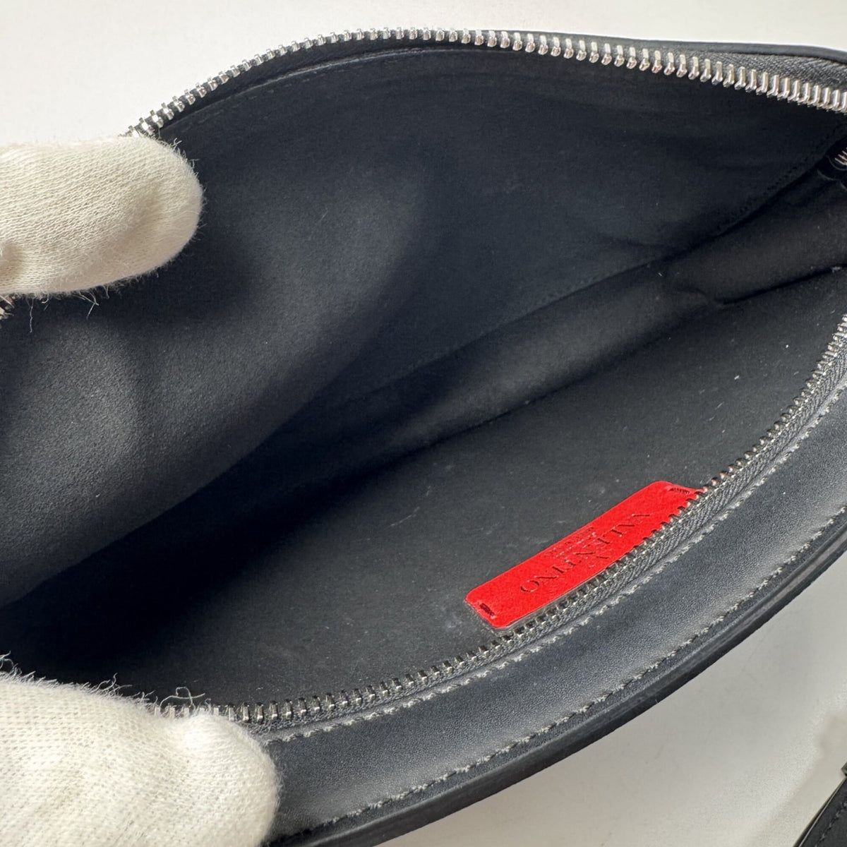 Valentino Garavani Black Leather Sling Bag (Pre-Owned)