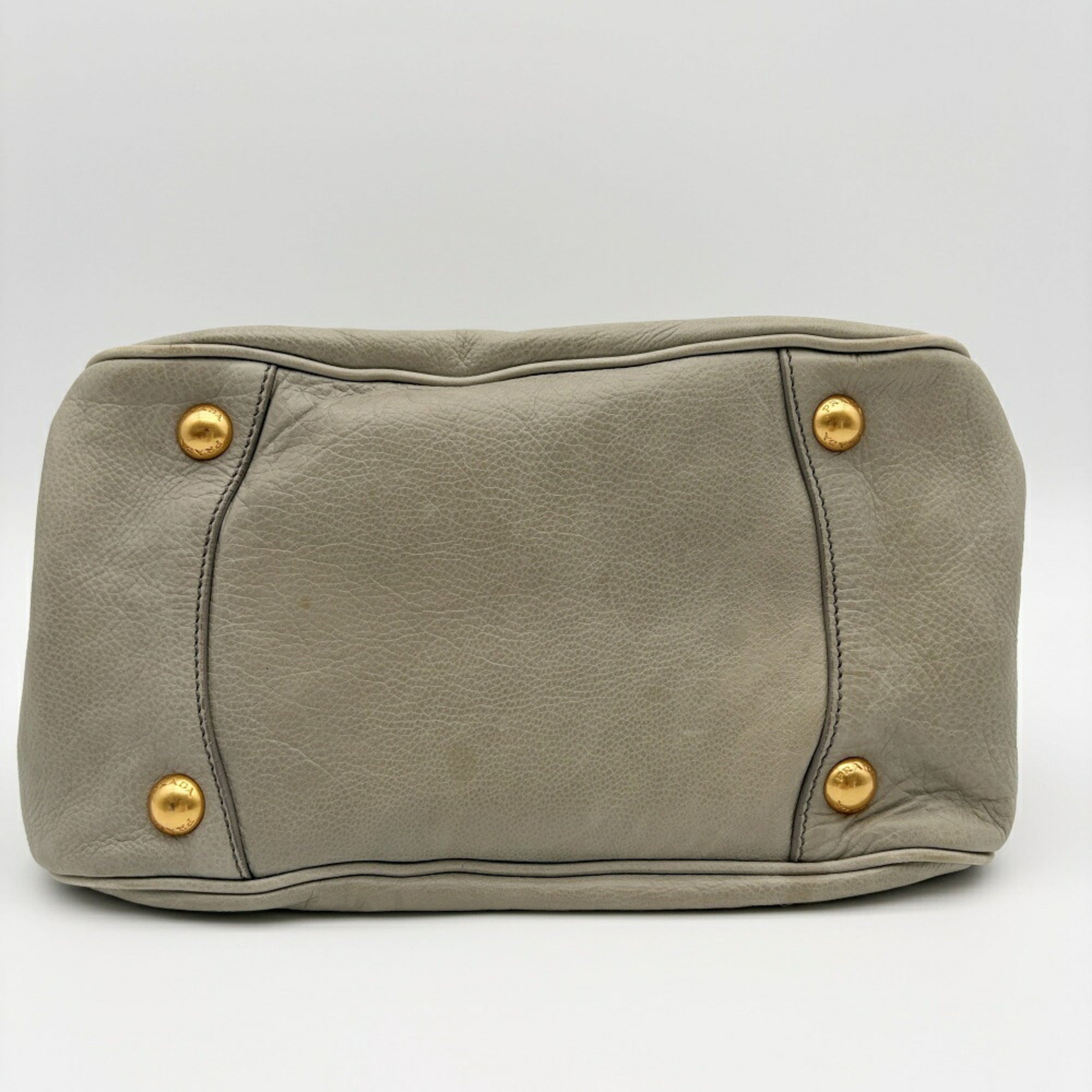 Prada Grayish Leather Handbag Shoulder Bag (Pre-Owned)