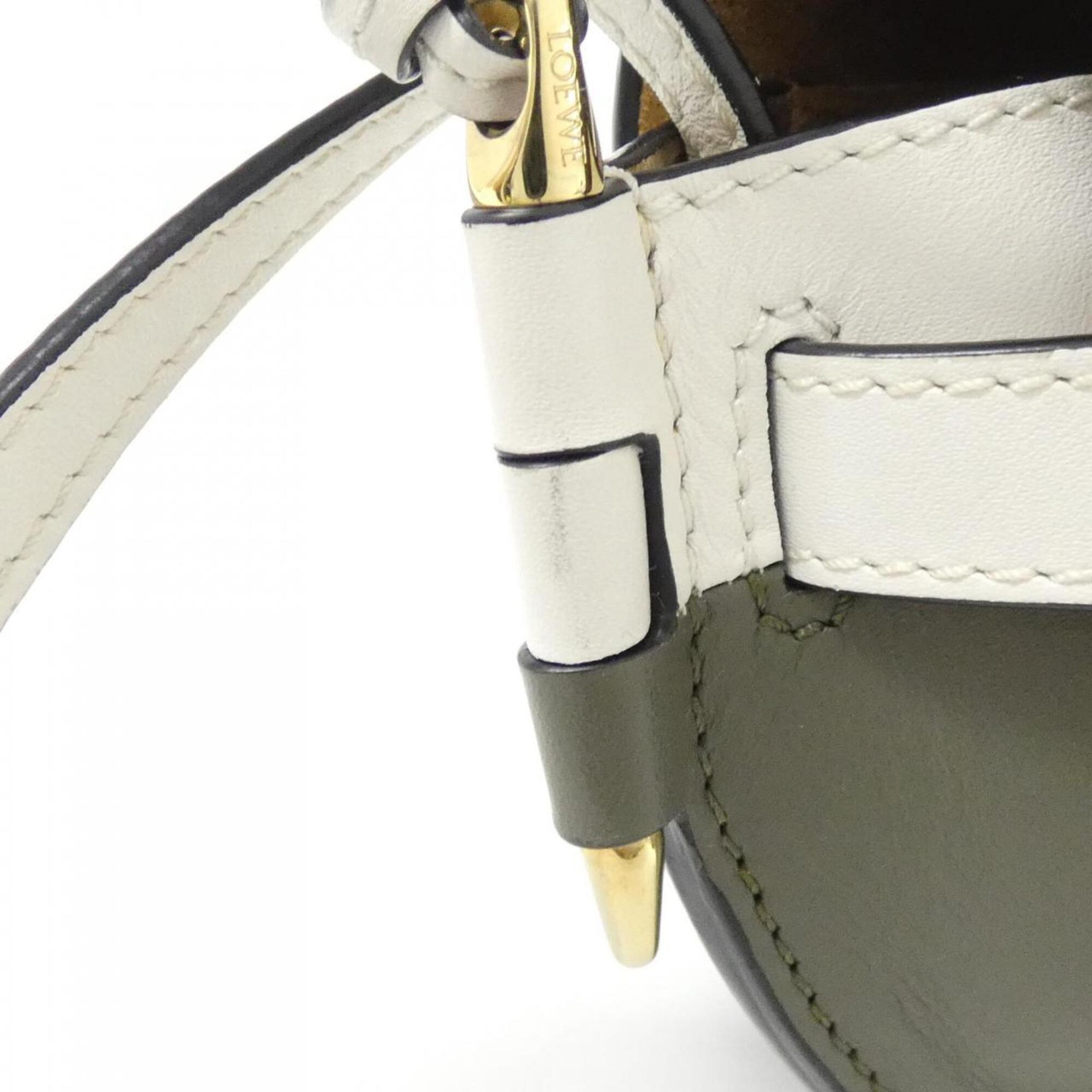Loewe Dark Green Leather Handbag (Pre-Owned)