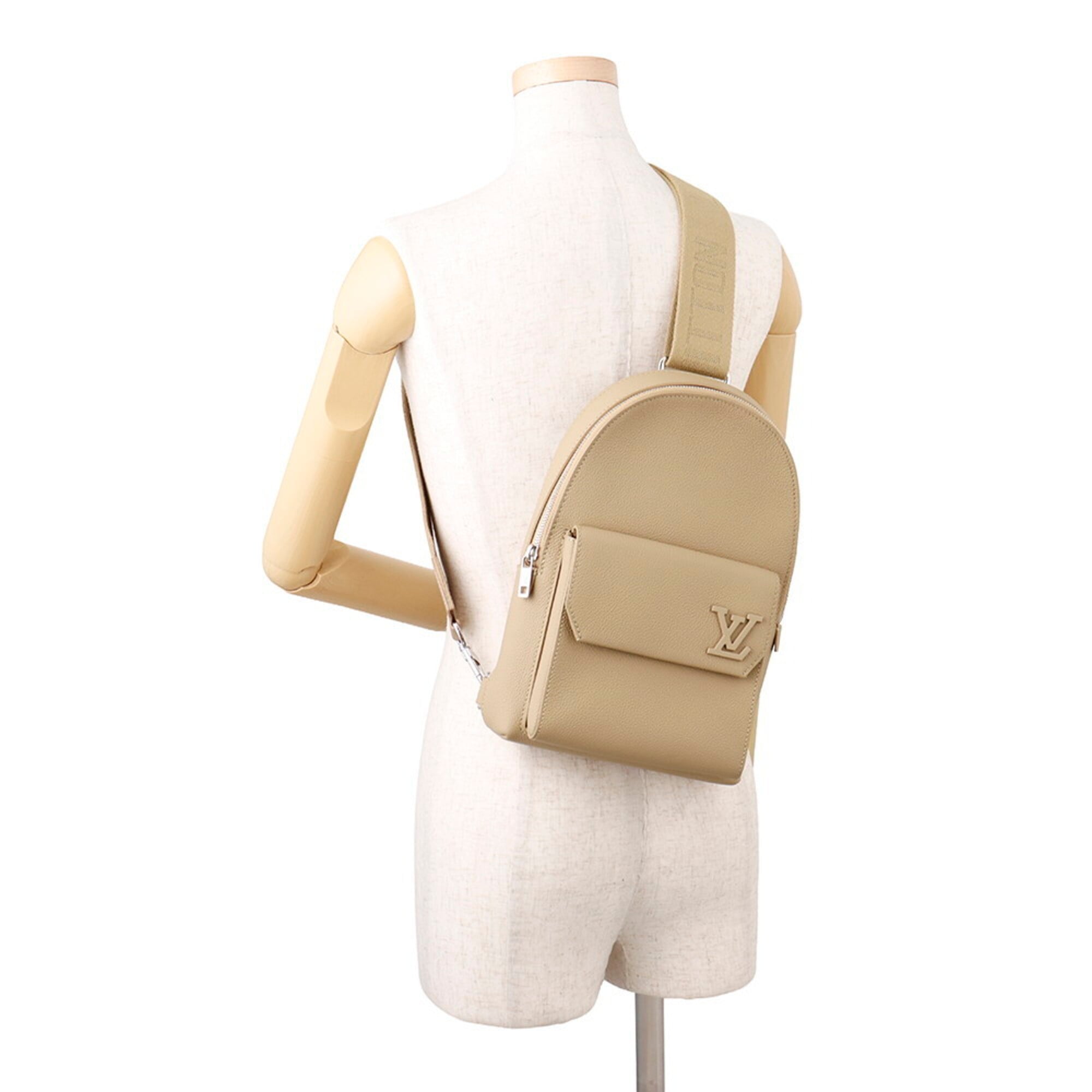 Louis Vuitton Beige Leather Handbag Sling Bag (Pre-Owned)
