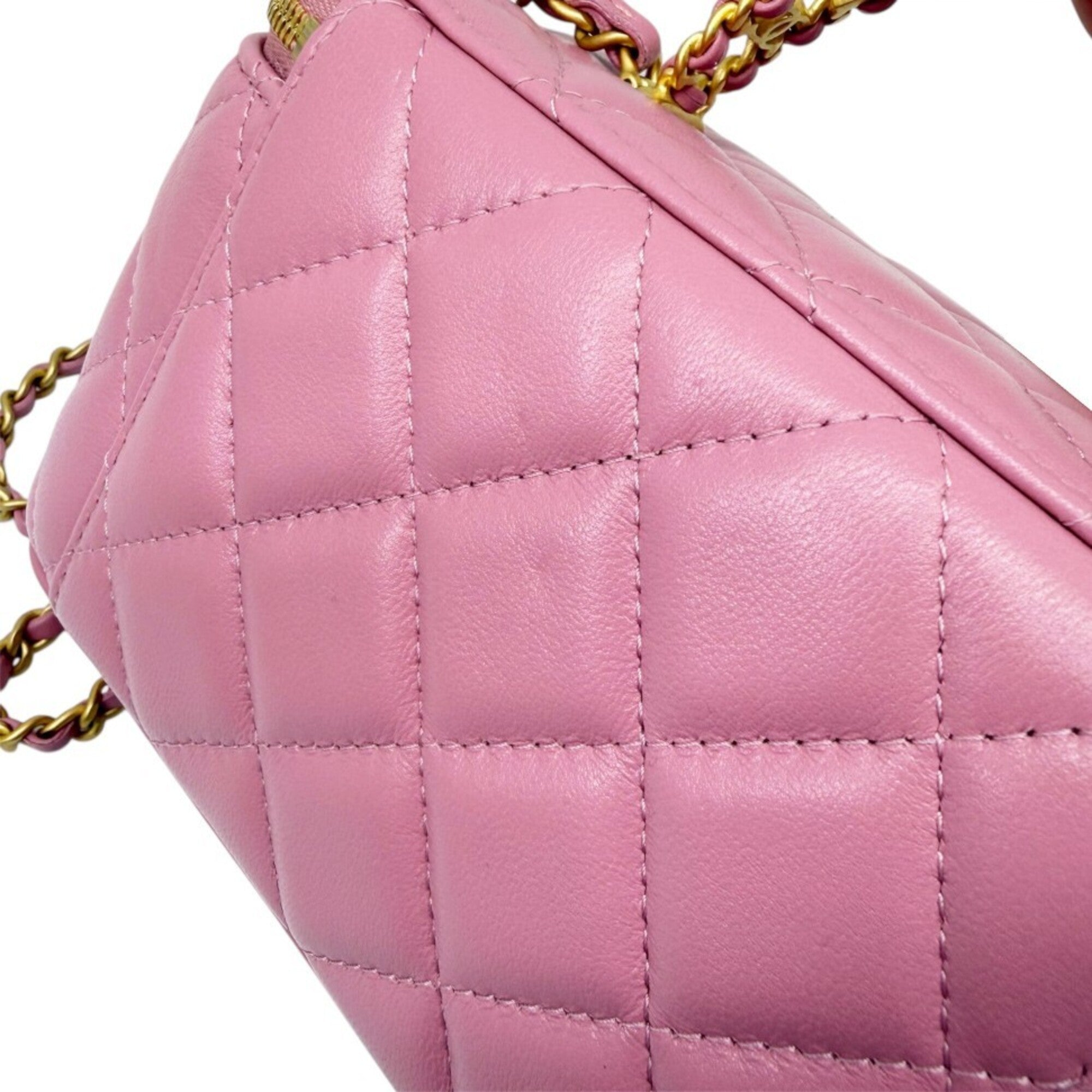 Chanel Pink Leather Handbag Shoulder Bag (Pre-Owned)